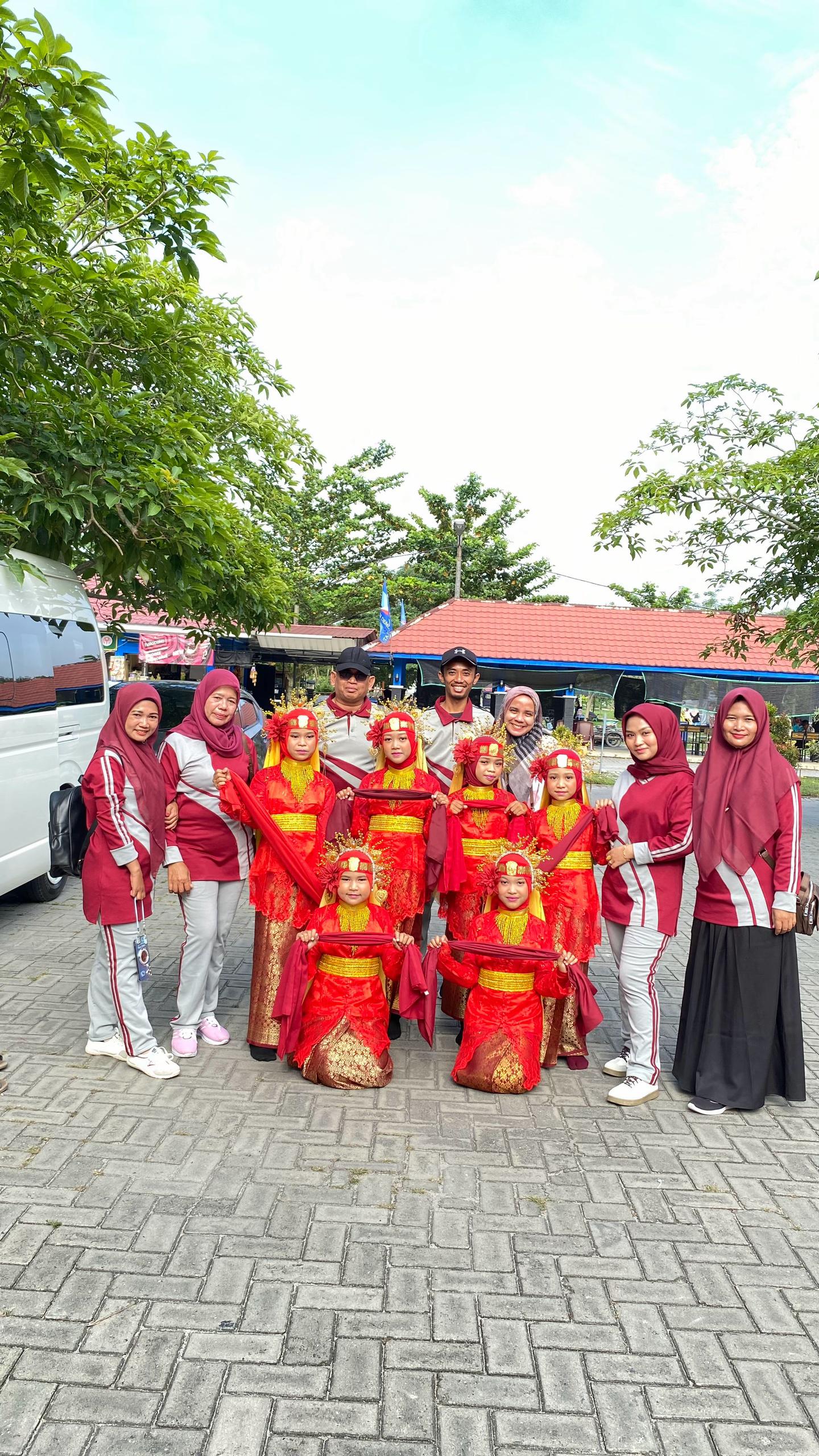 @Putri RH Sitorus