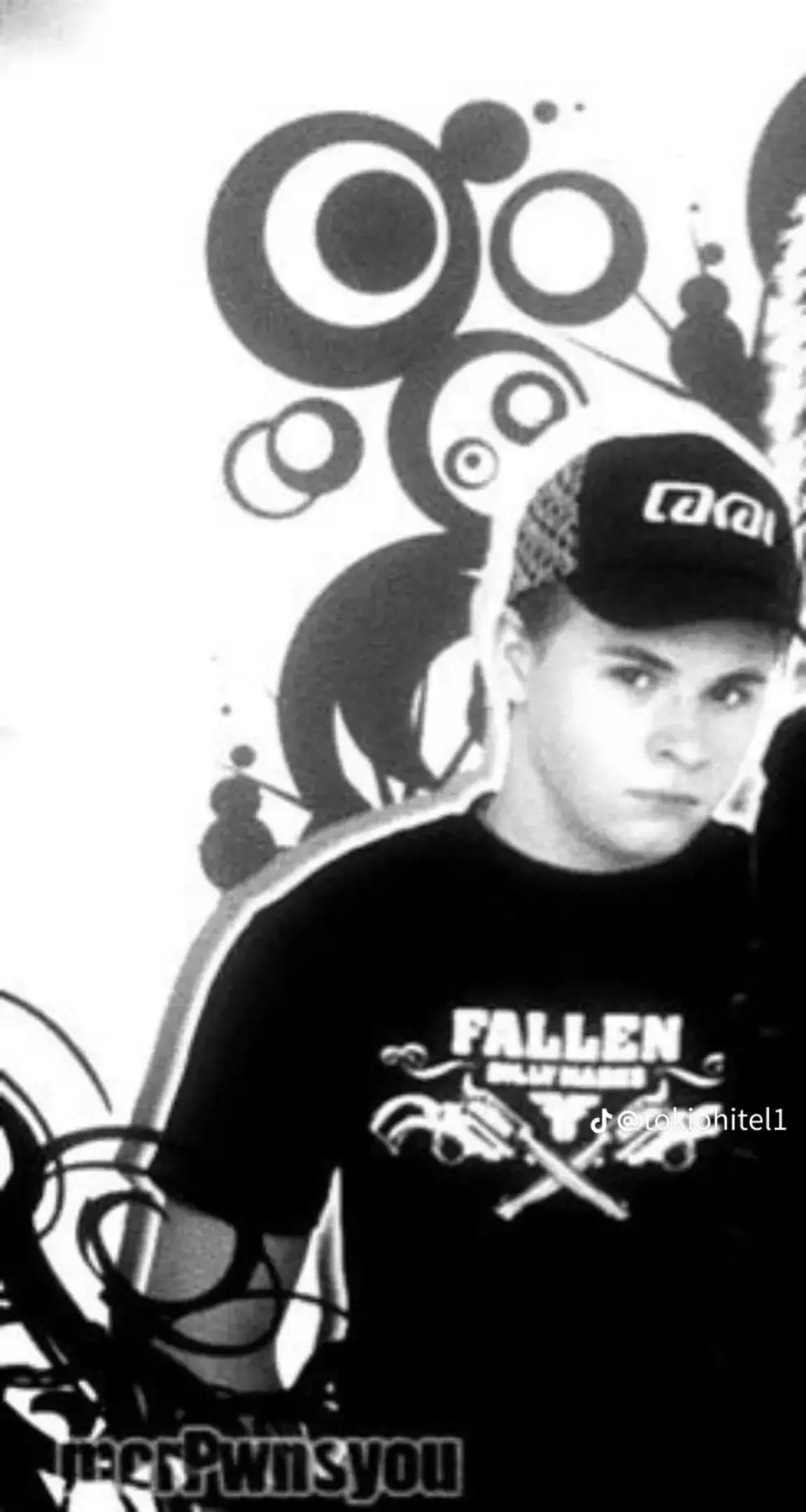 @๐ธ๐ฉ๐ชEvie Kaulitz๐ฉ๐ช๐ธ