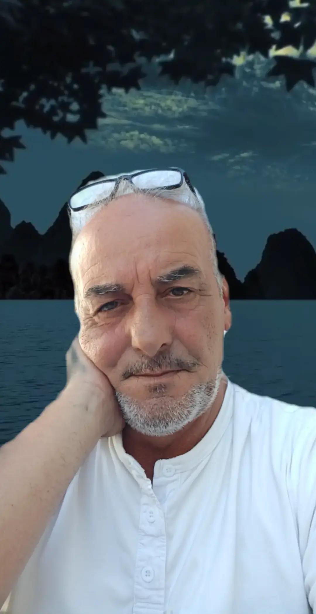 @Raffaele Morelli