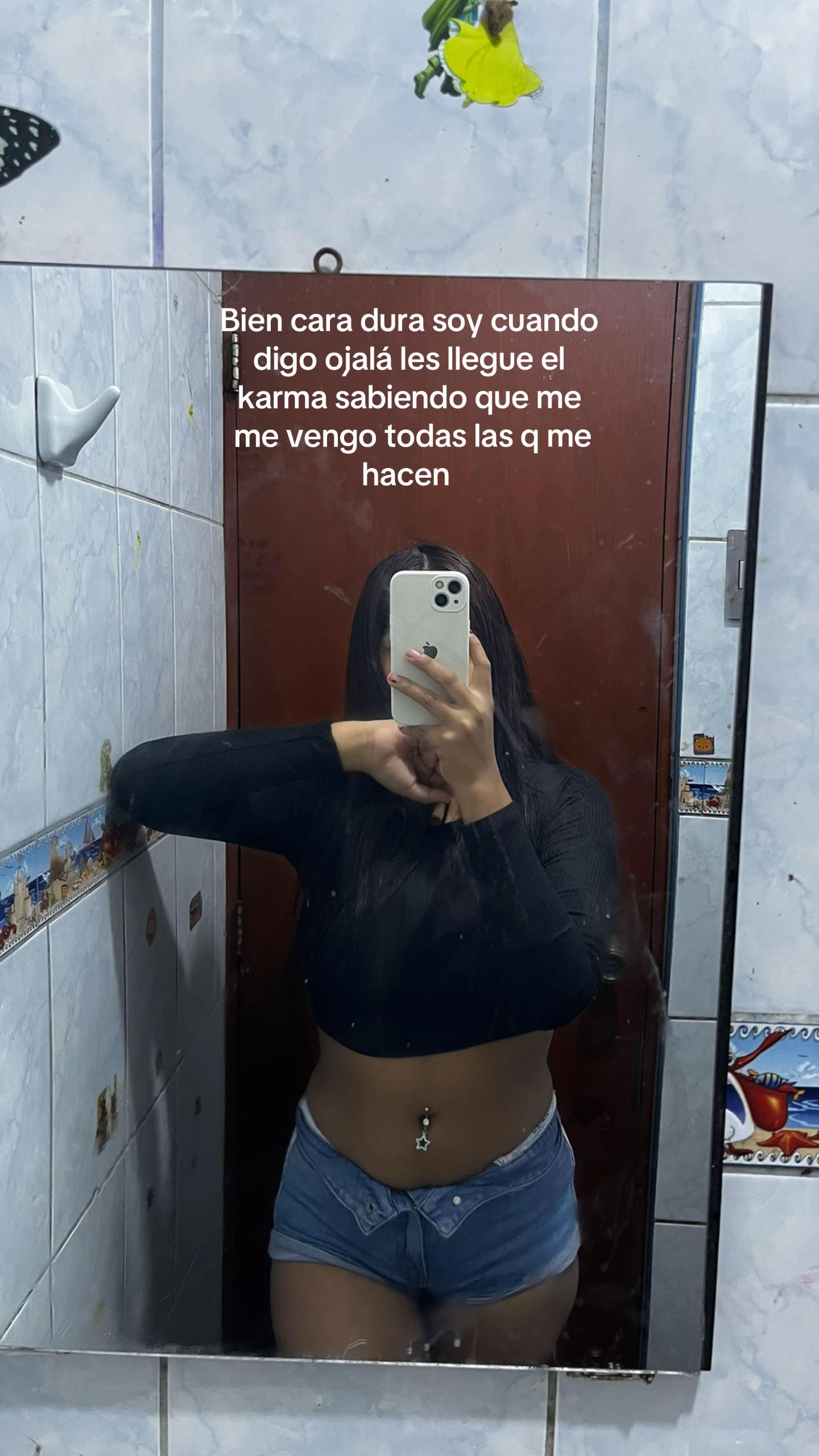 @Yaxii 🙎🏽&zwj;♀️