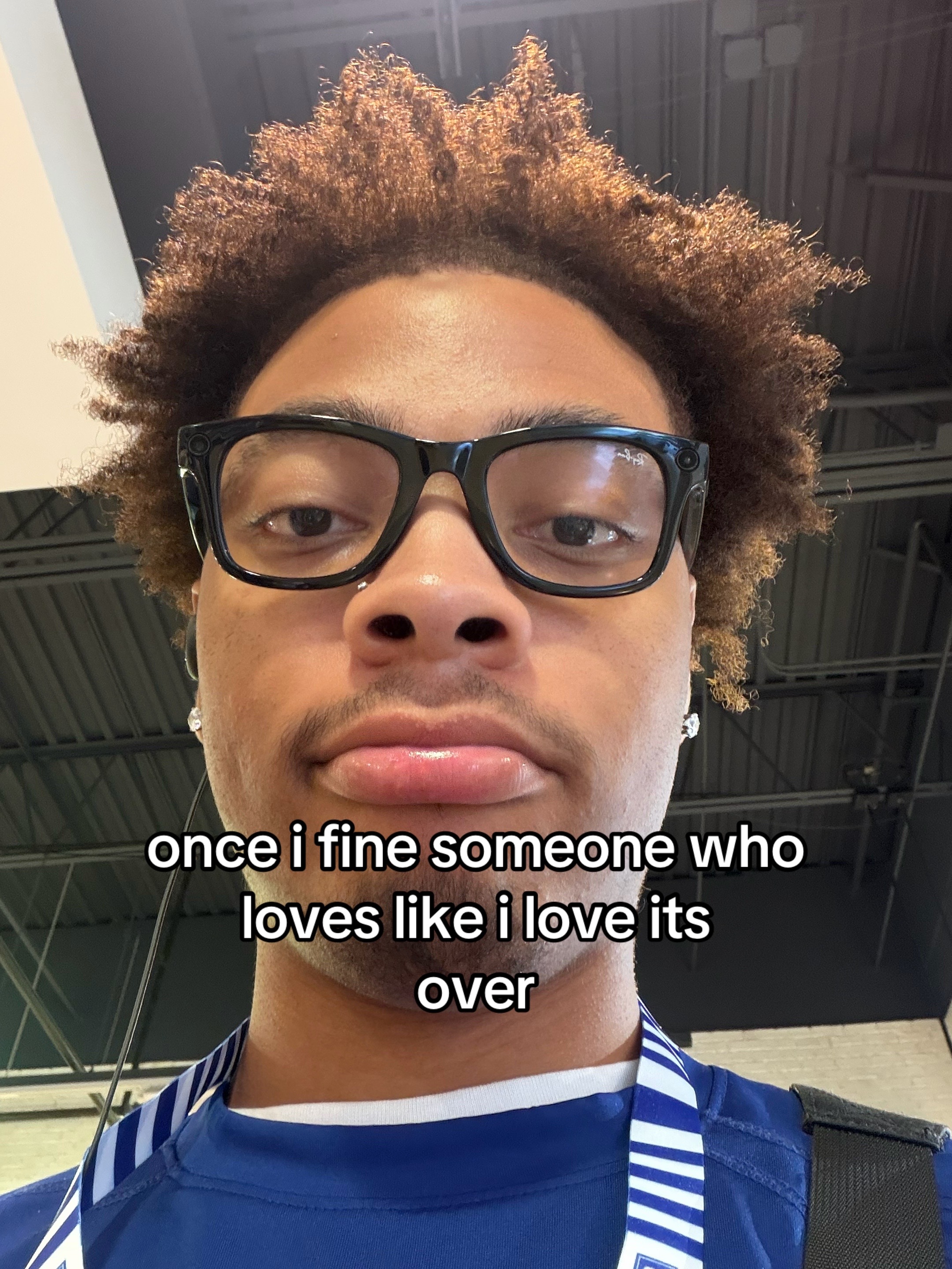 @D A E