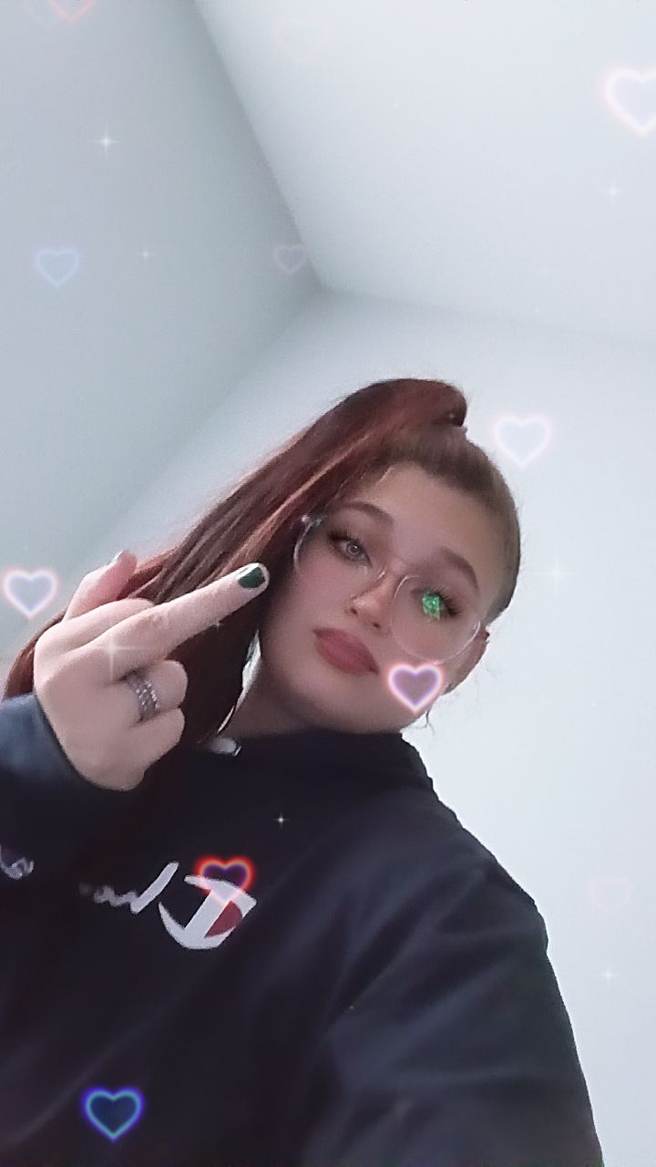 @VannessaTyo