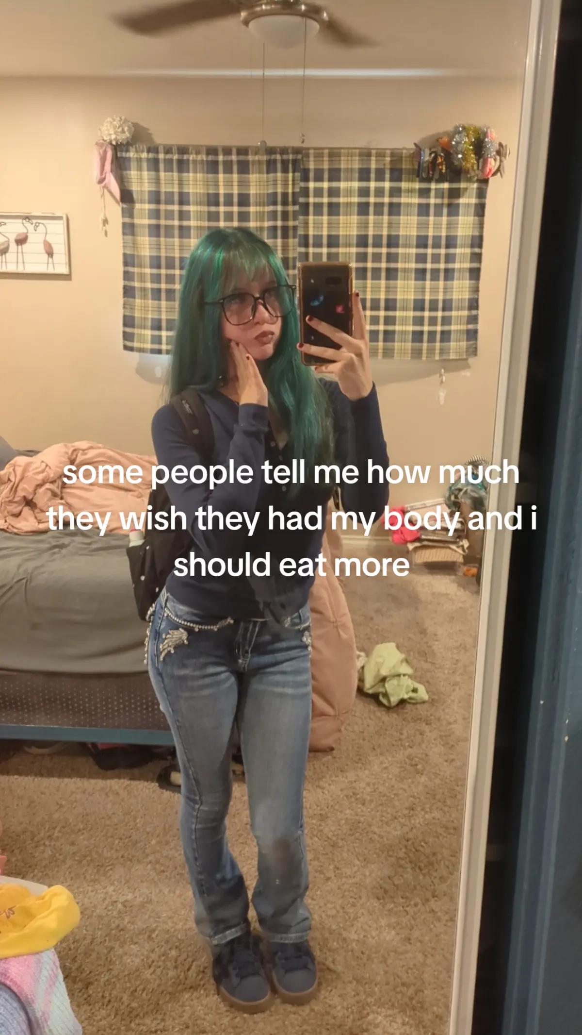 @⋆۶ৎ