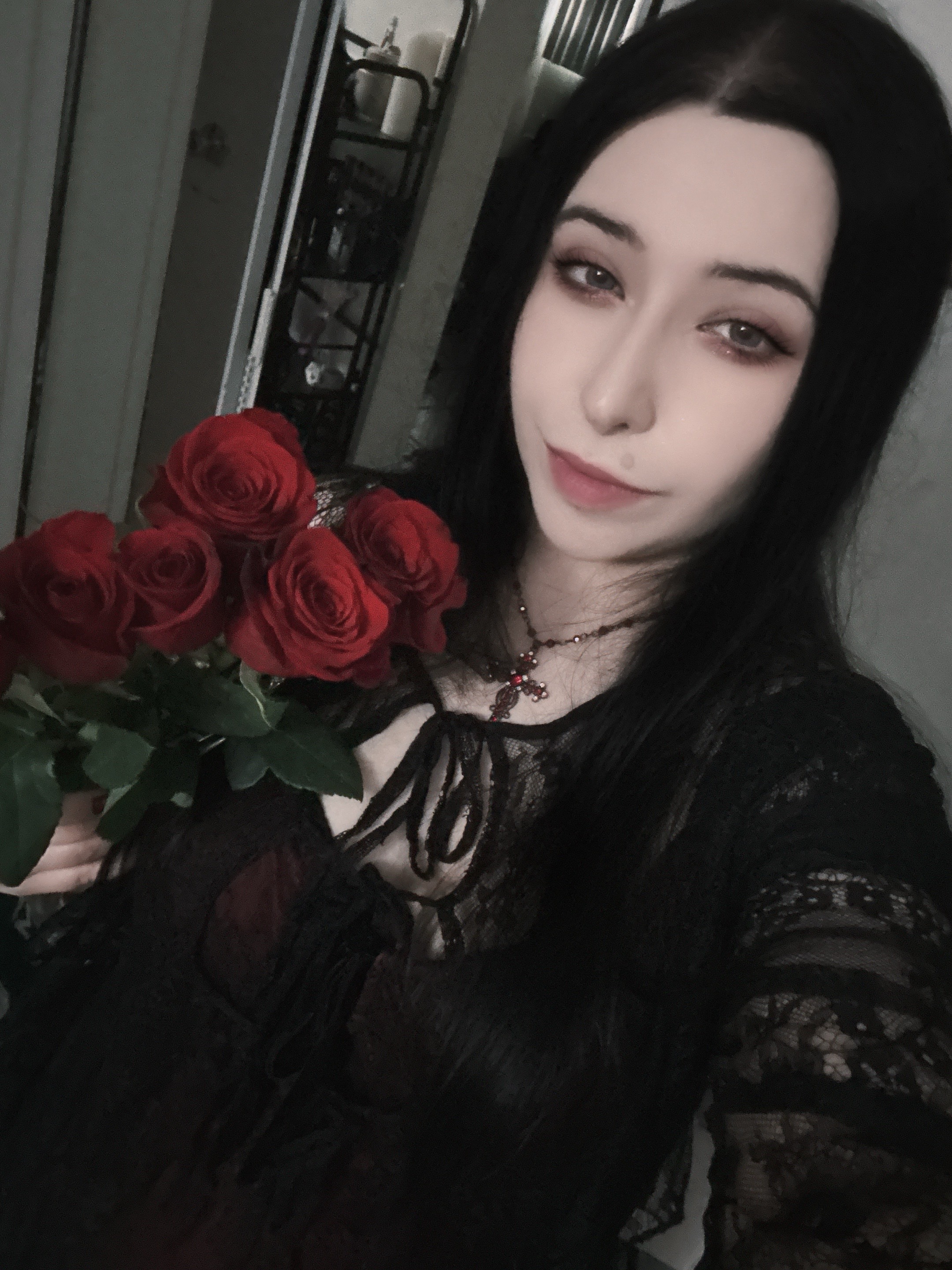 @Nekozoe 🍓✨