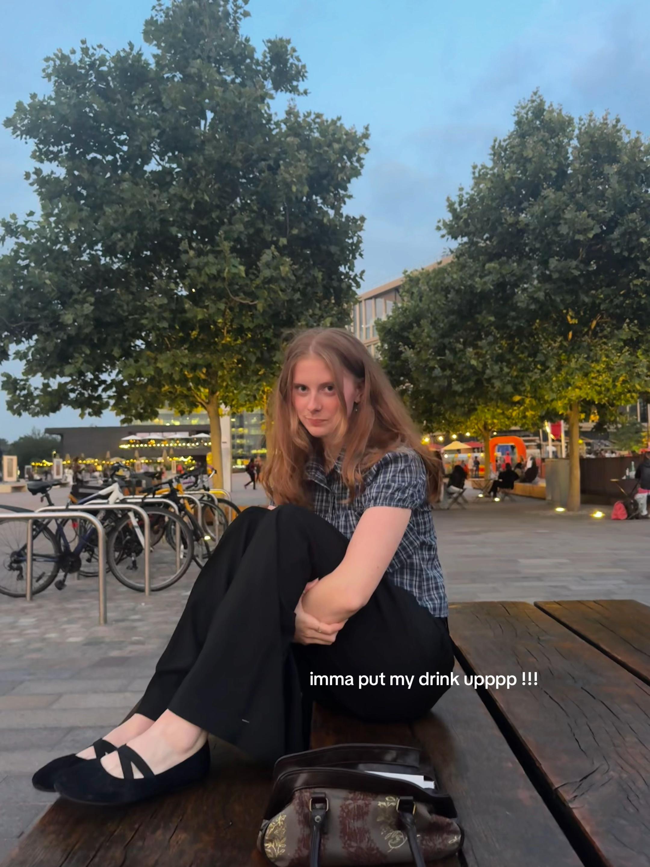 @daisybw_