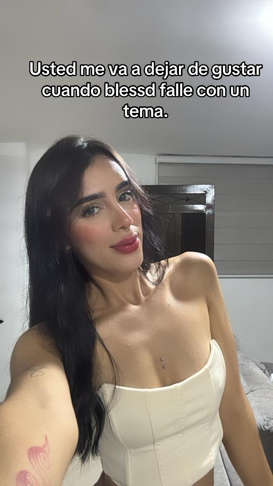@✨