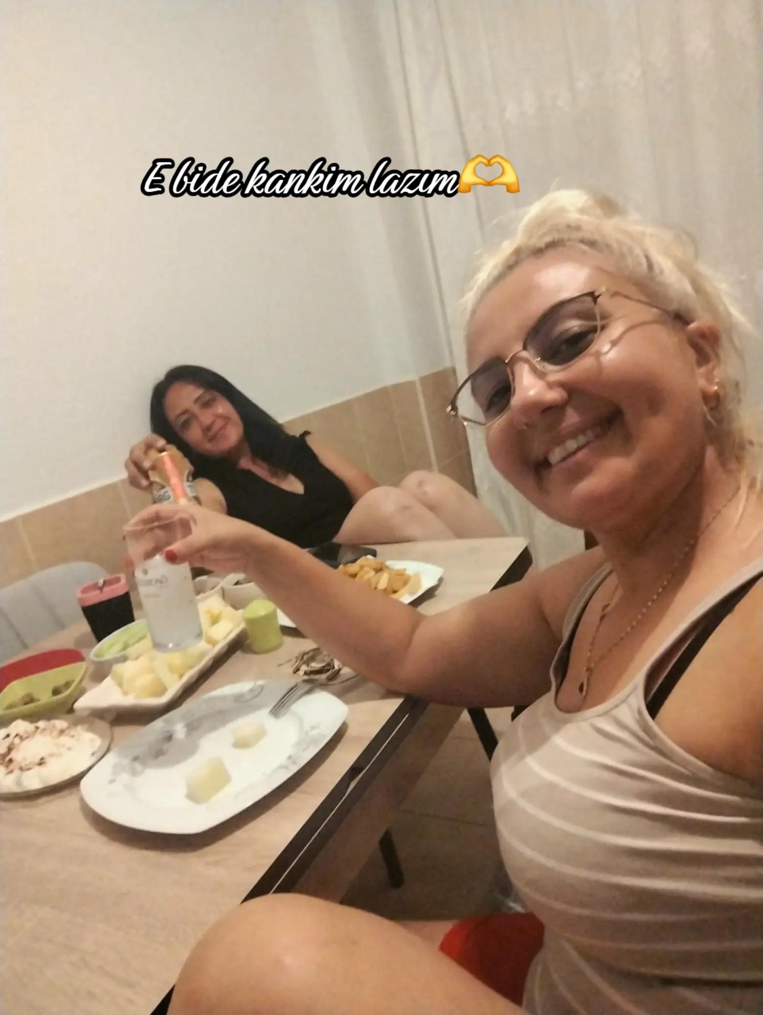 @Yasemin Uyanık
