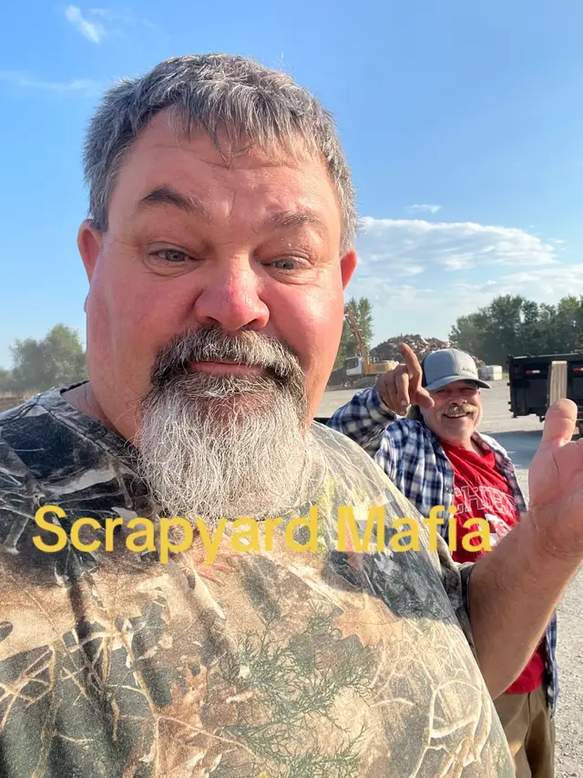 @Scrapaholic