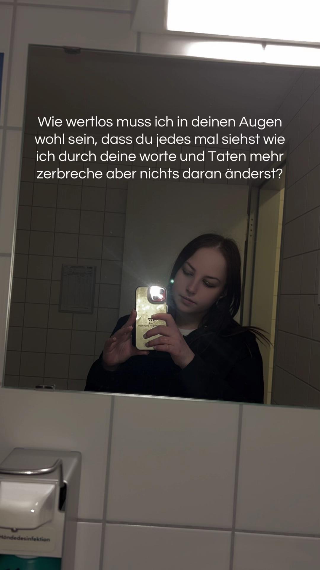 @𝖒𝖊𝖑𝖎🤍