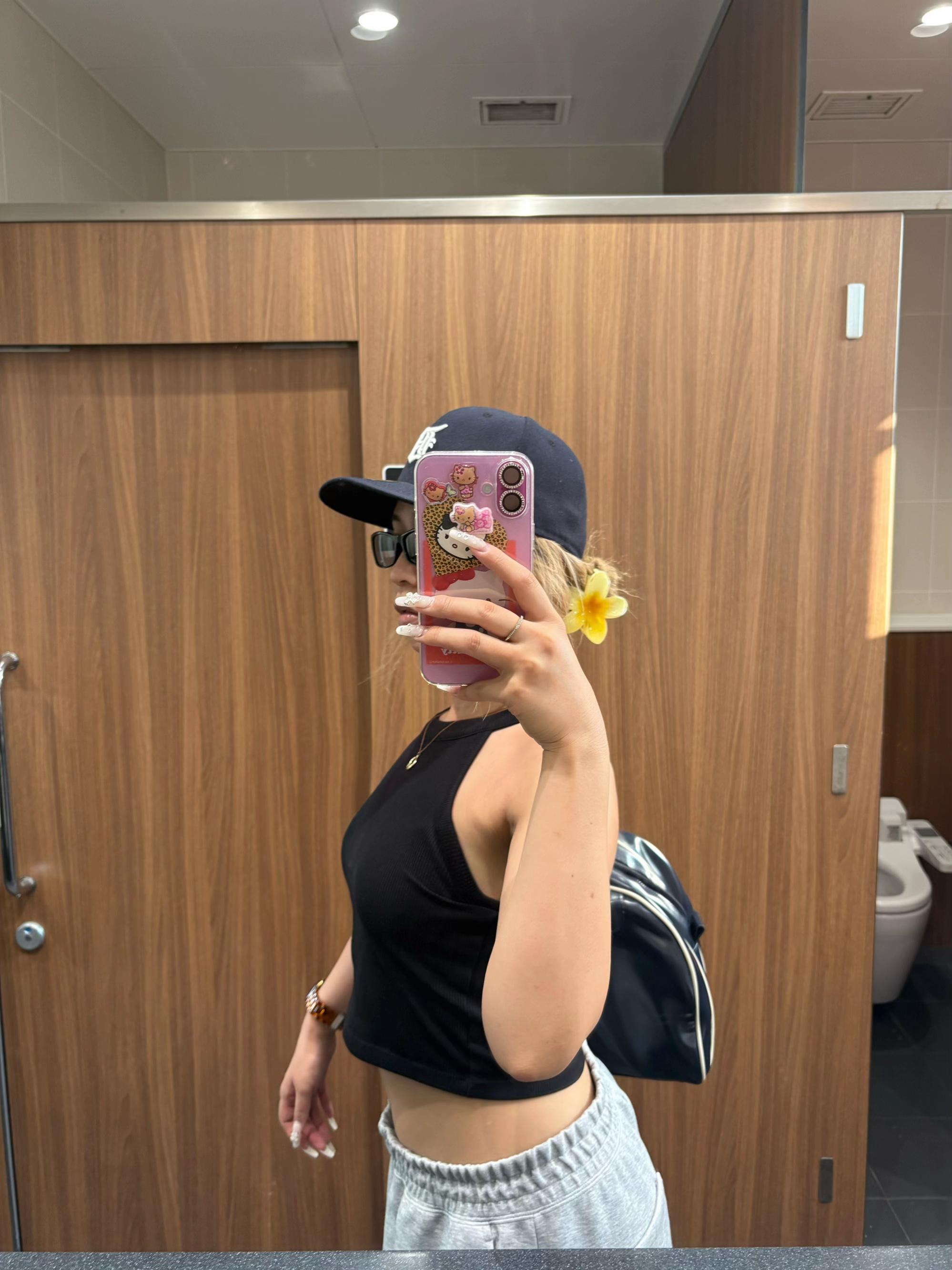 @Kana