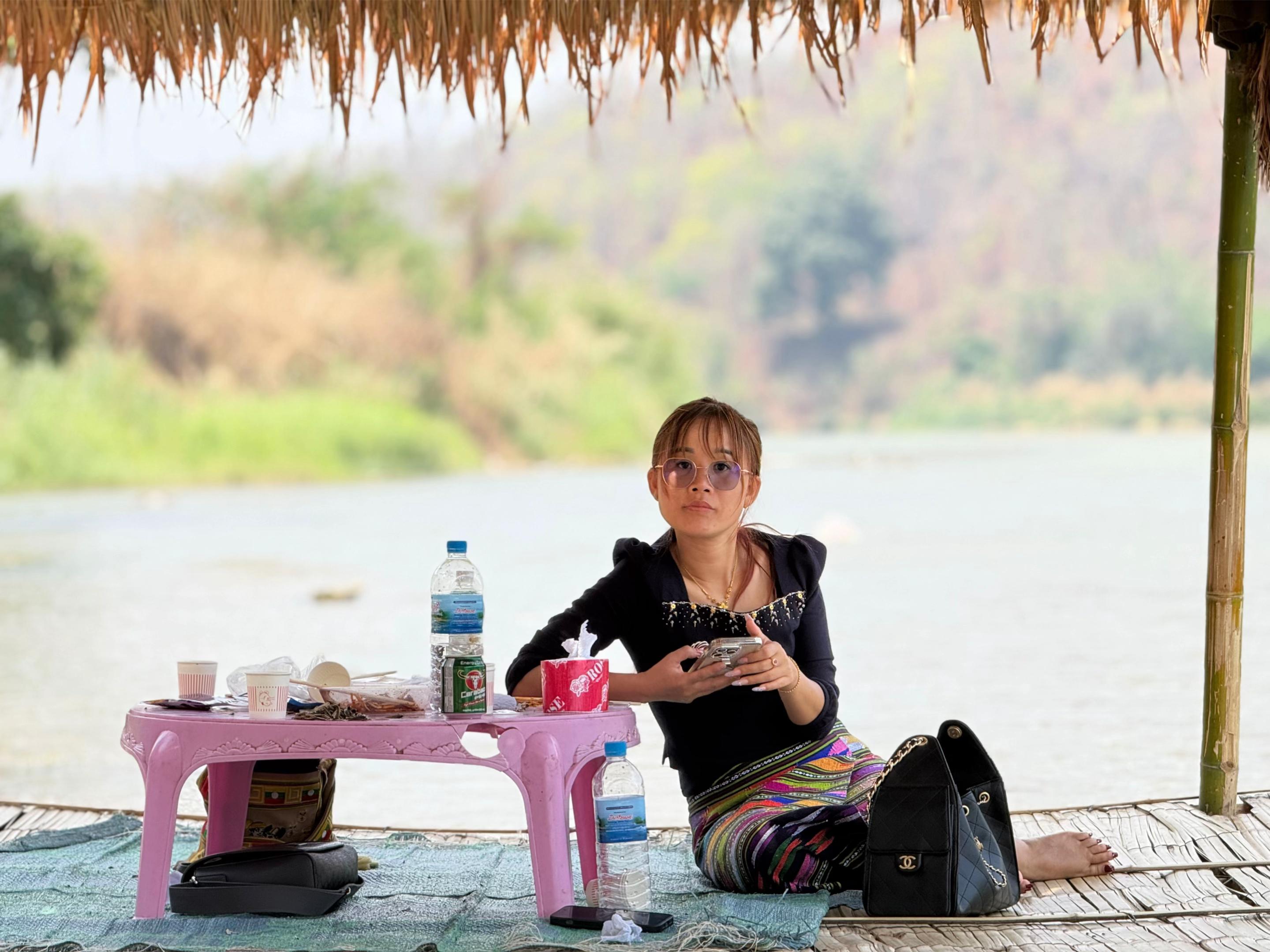 @B sai zay kham