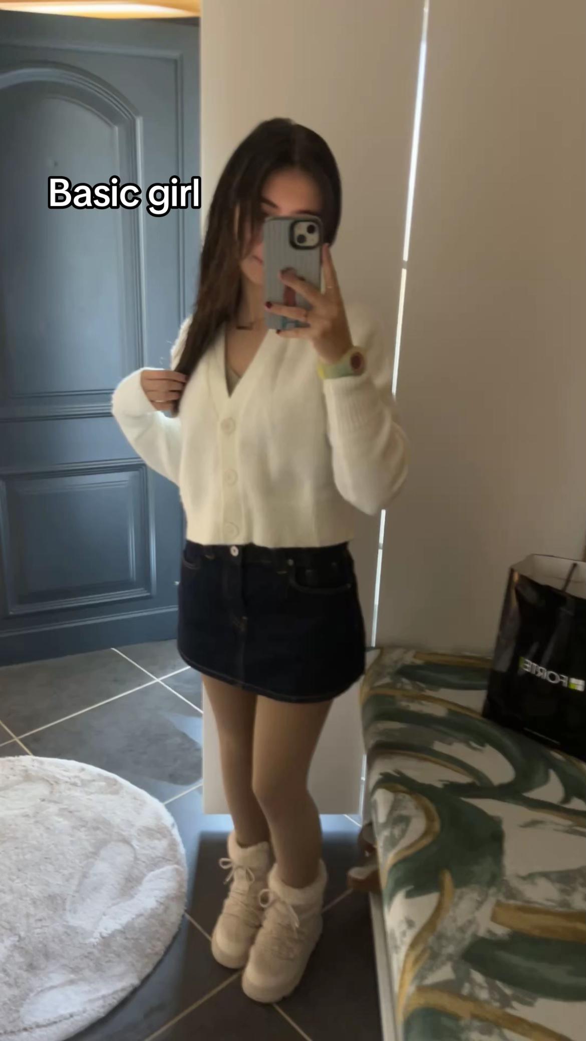 @Lóló 🩷