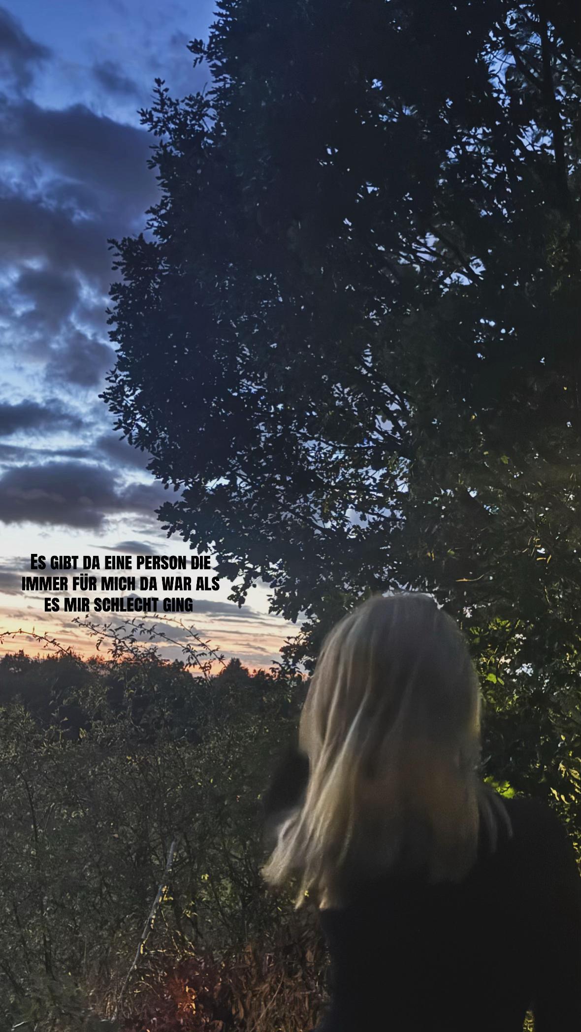 @𝓒𝓲𝓪𝓻𝓪❦