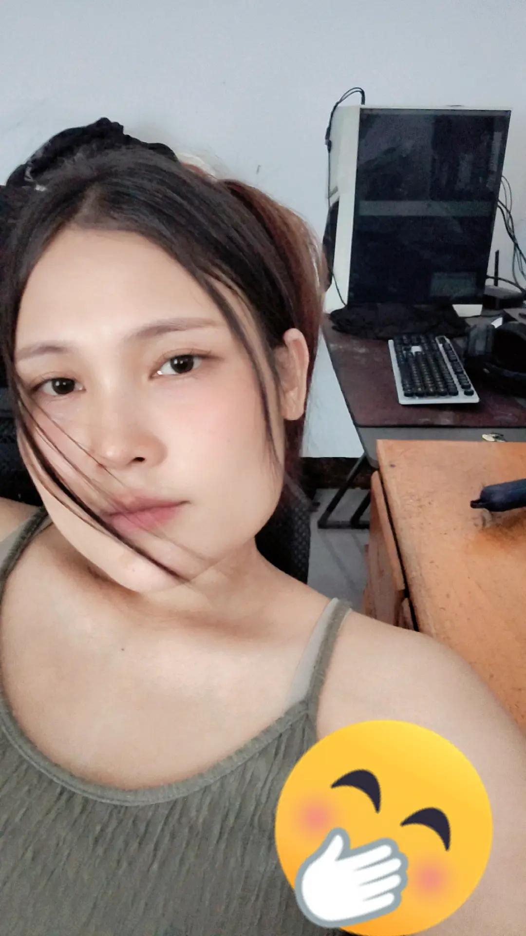 @杨凤真