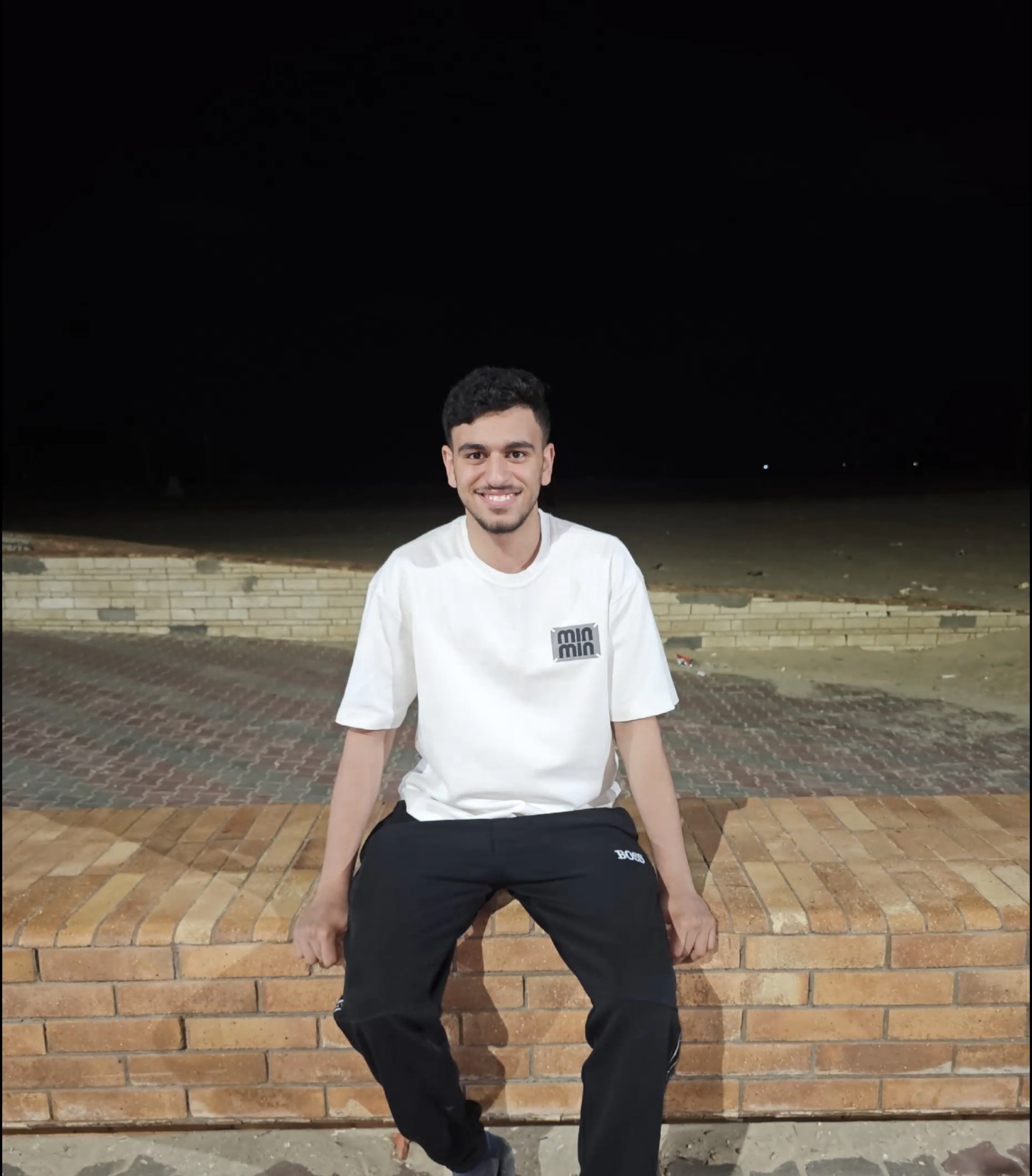 @ابُْنًْ الًْاكًْابُْرًْ🖤