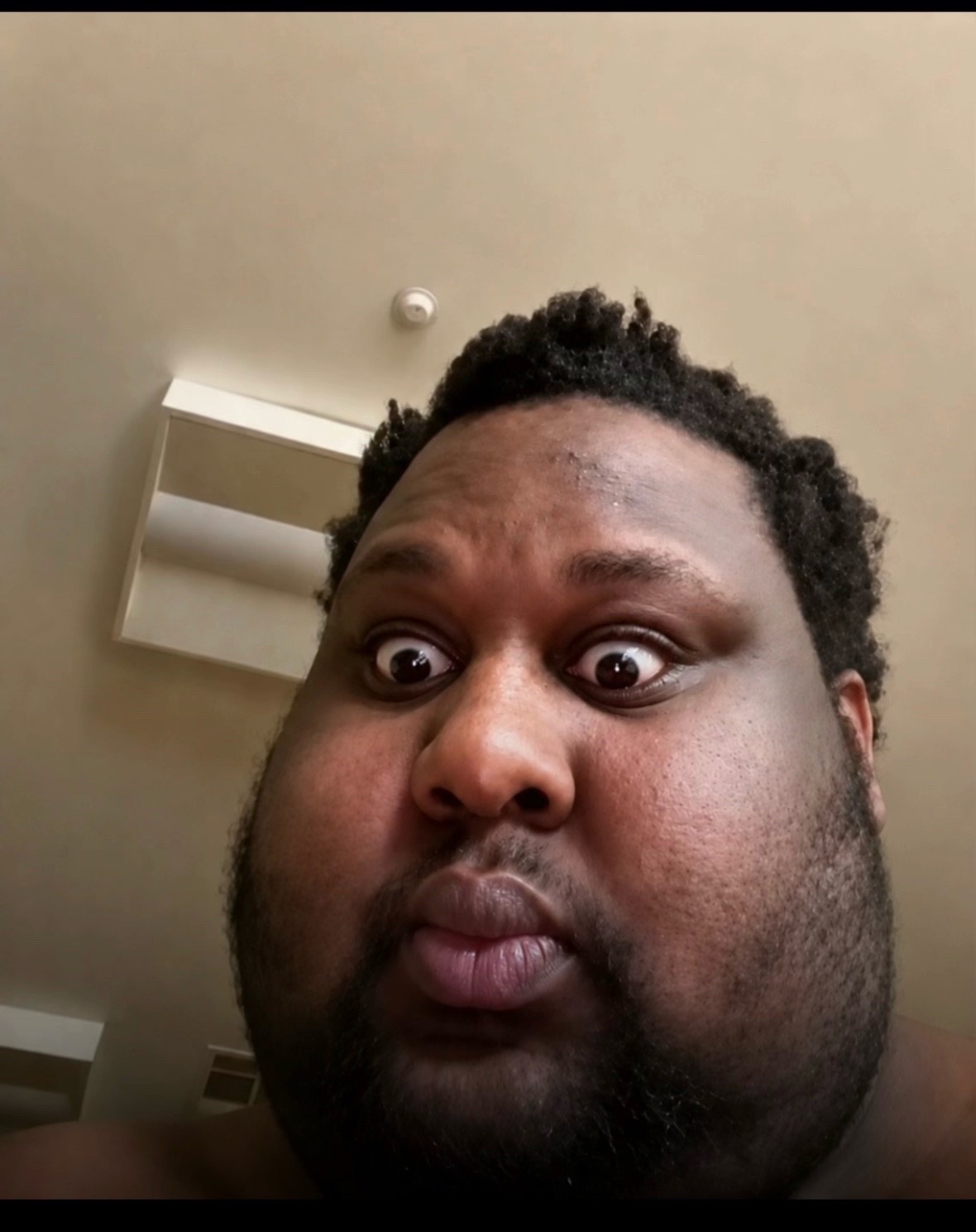@️