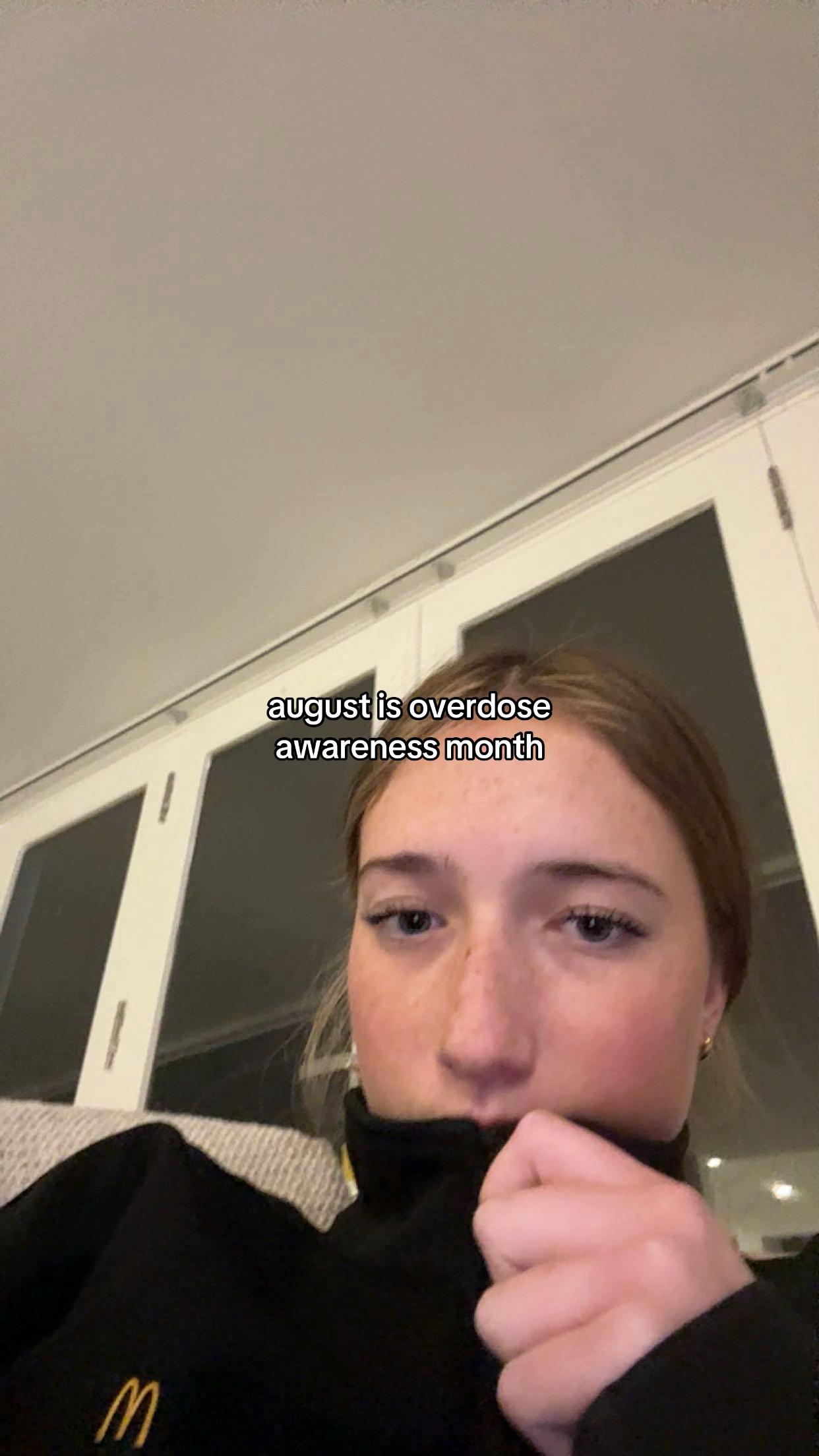 @𝐞𝐥𝐥𝐢𝐞𝐩𝐫𝐢𝐯