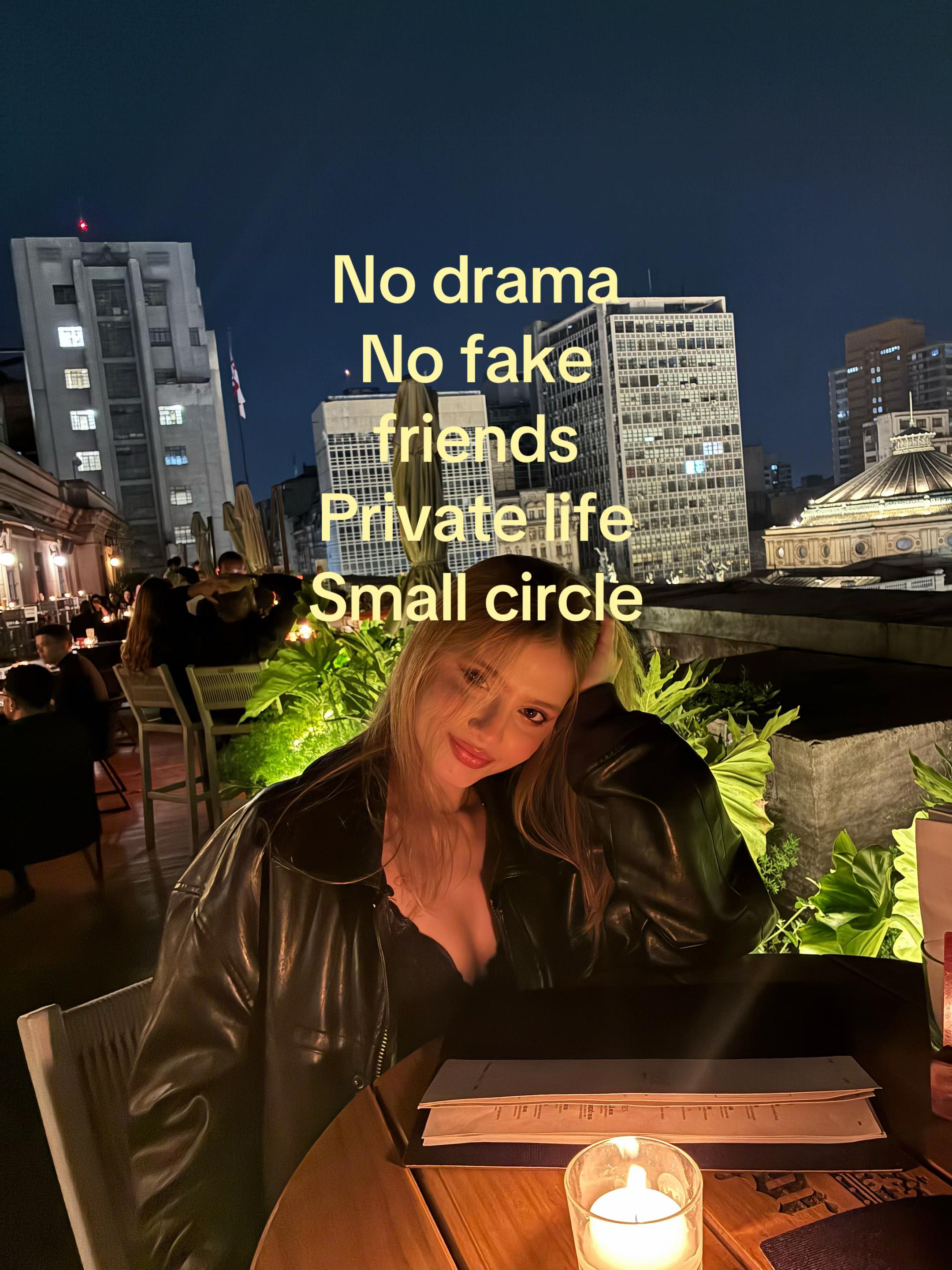 @𝓐𝓷𝓪 𝓚𝓼