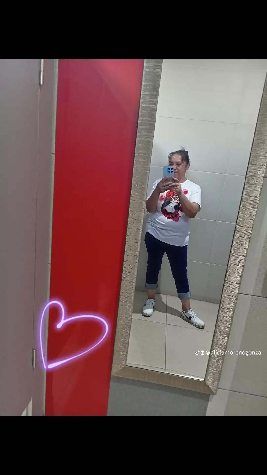 @Alicia moreno