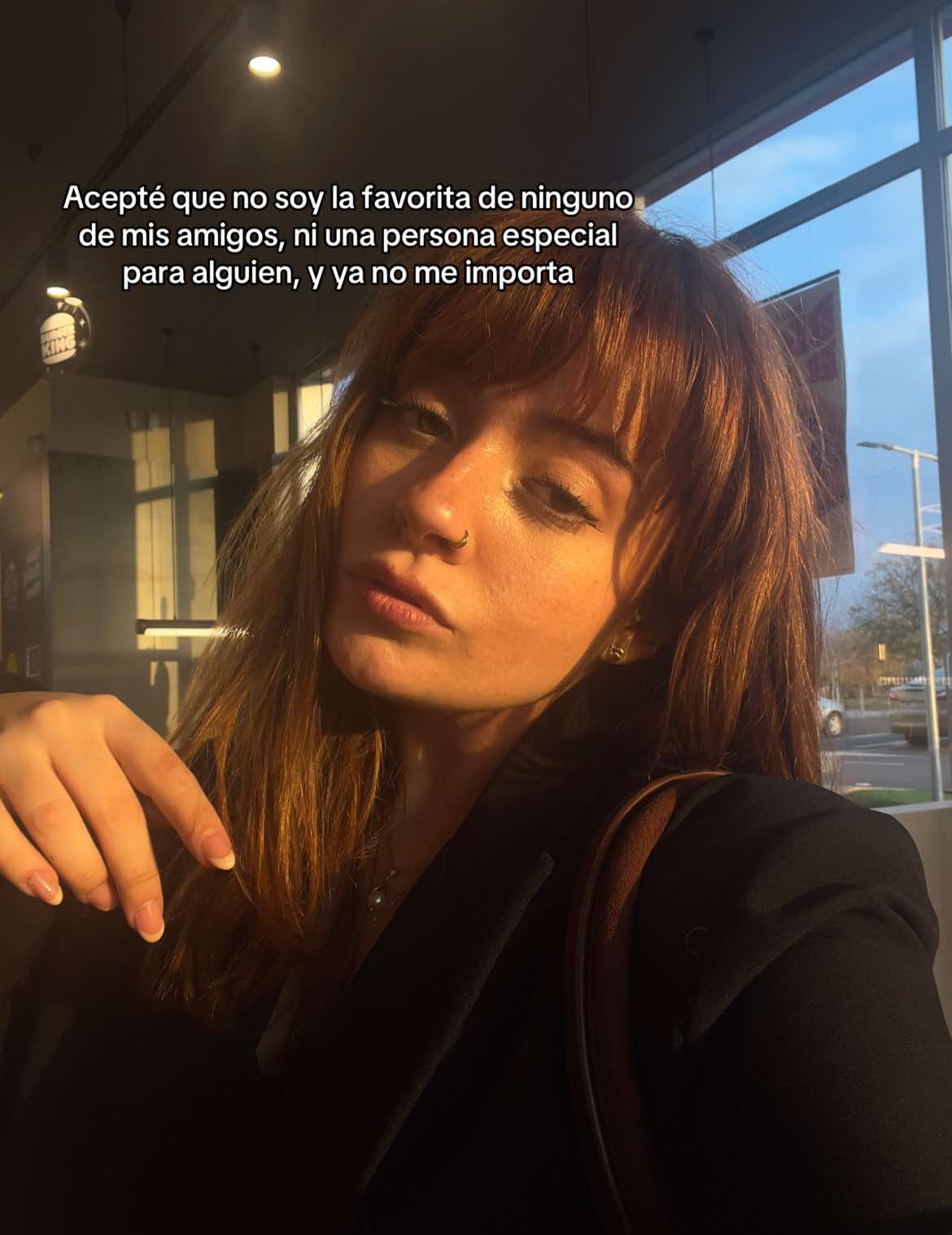 @eleniquiaaa