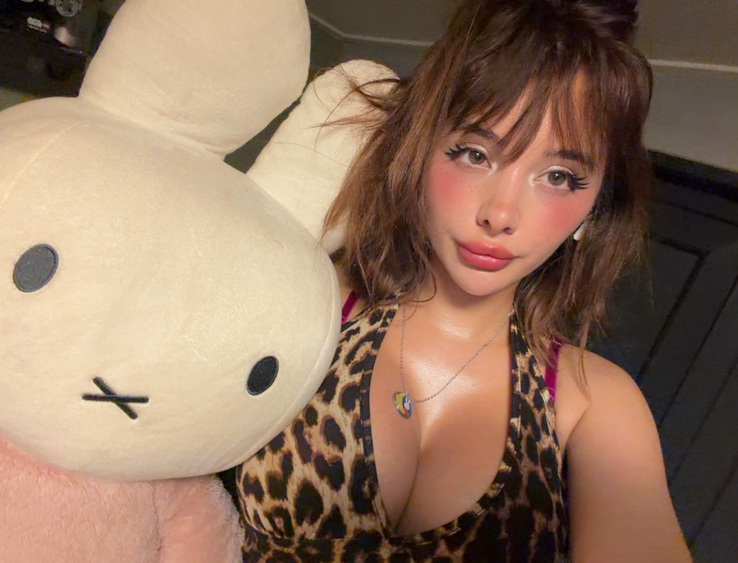 @HiiCassieeee