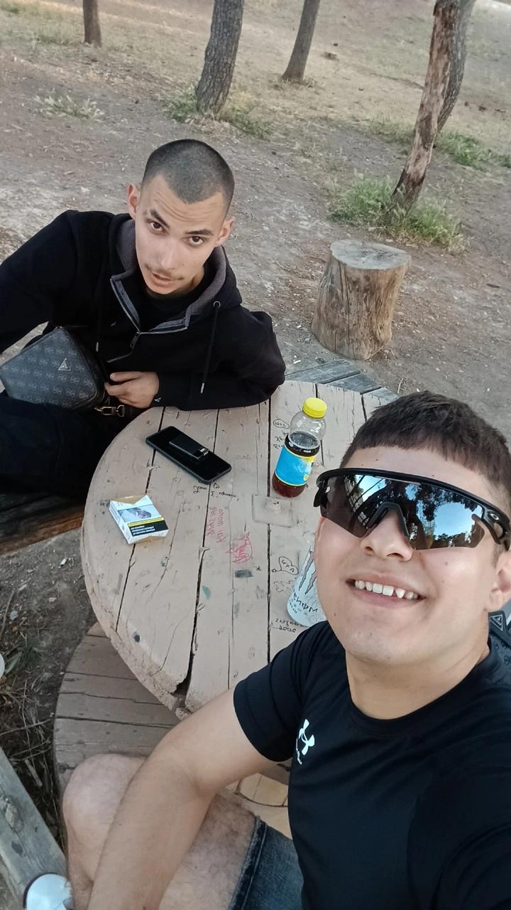 @👻