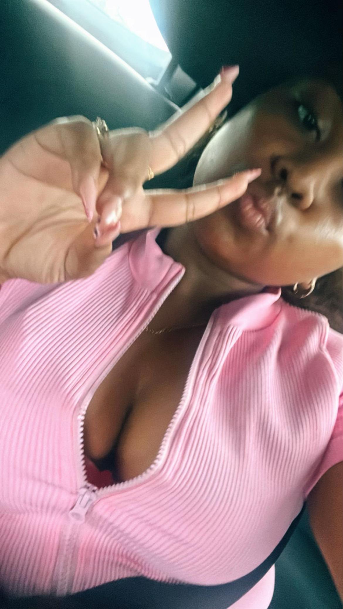 @⃟