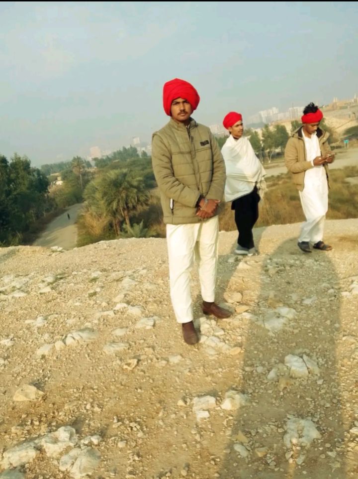 @😎GUJJAR IS KING 🤫