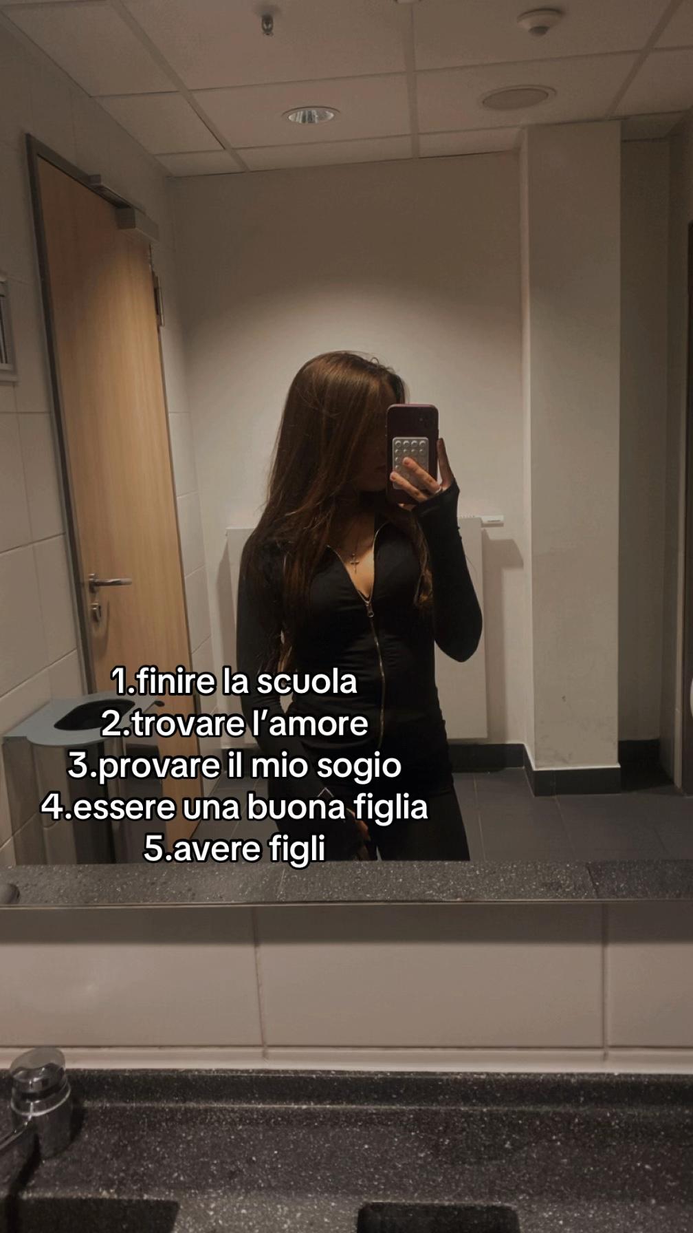 @Bia🇮🇹🇨🇿