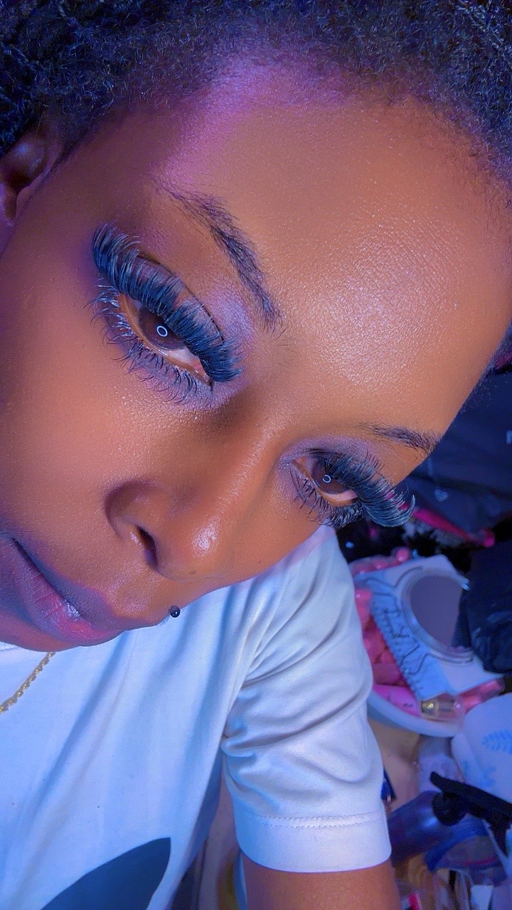 @Concrete Rose Collection llc