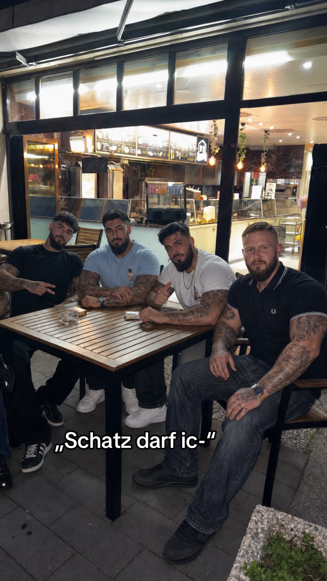 @𝕸𝖚𝖓𝖈𝖍𝖊𝖓 𝖂𝖊𝖘𝖙
