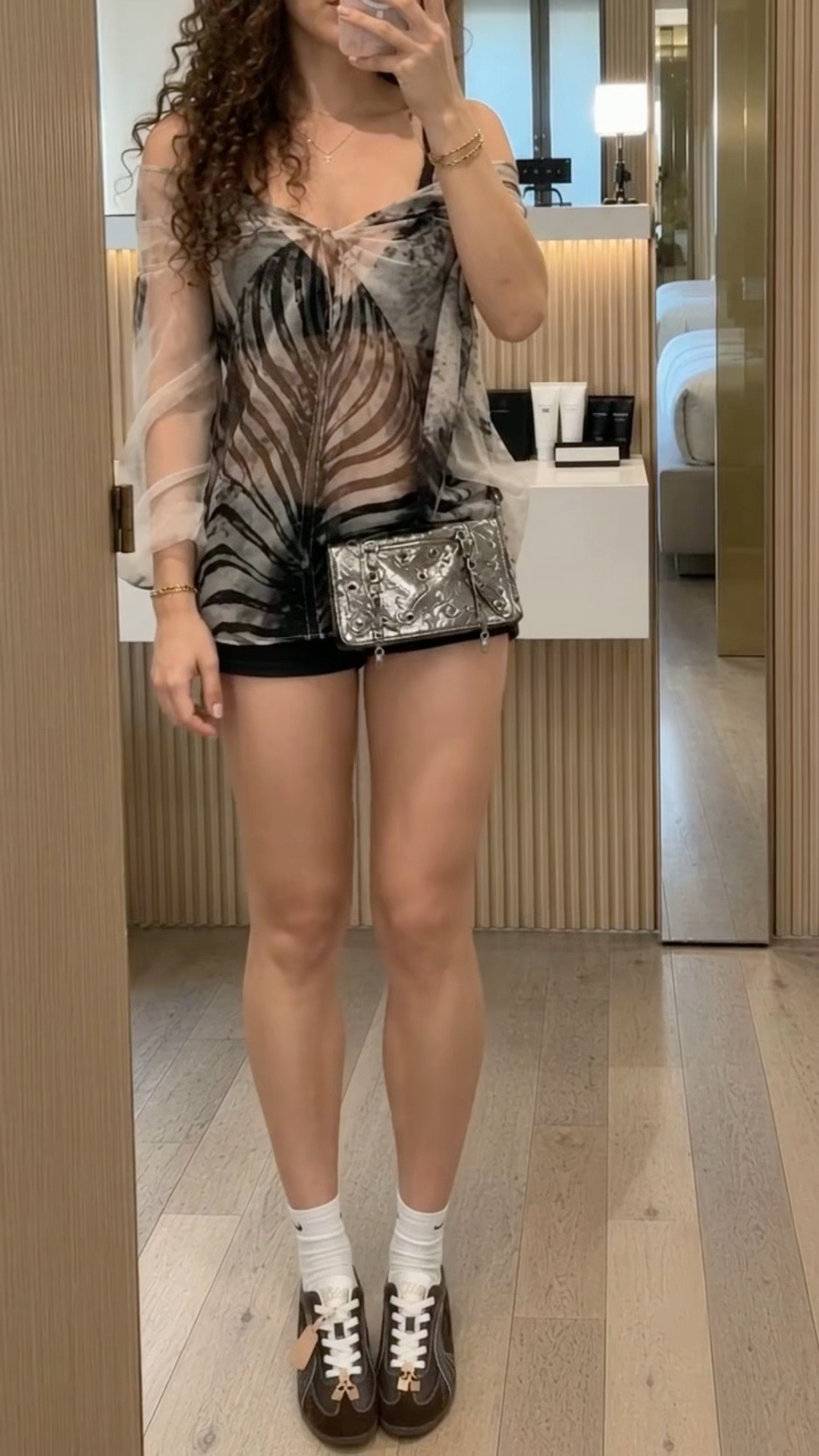 @mostlymaybe