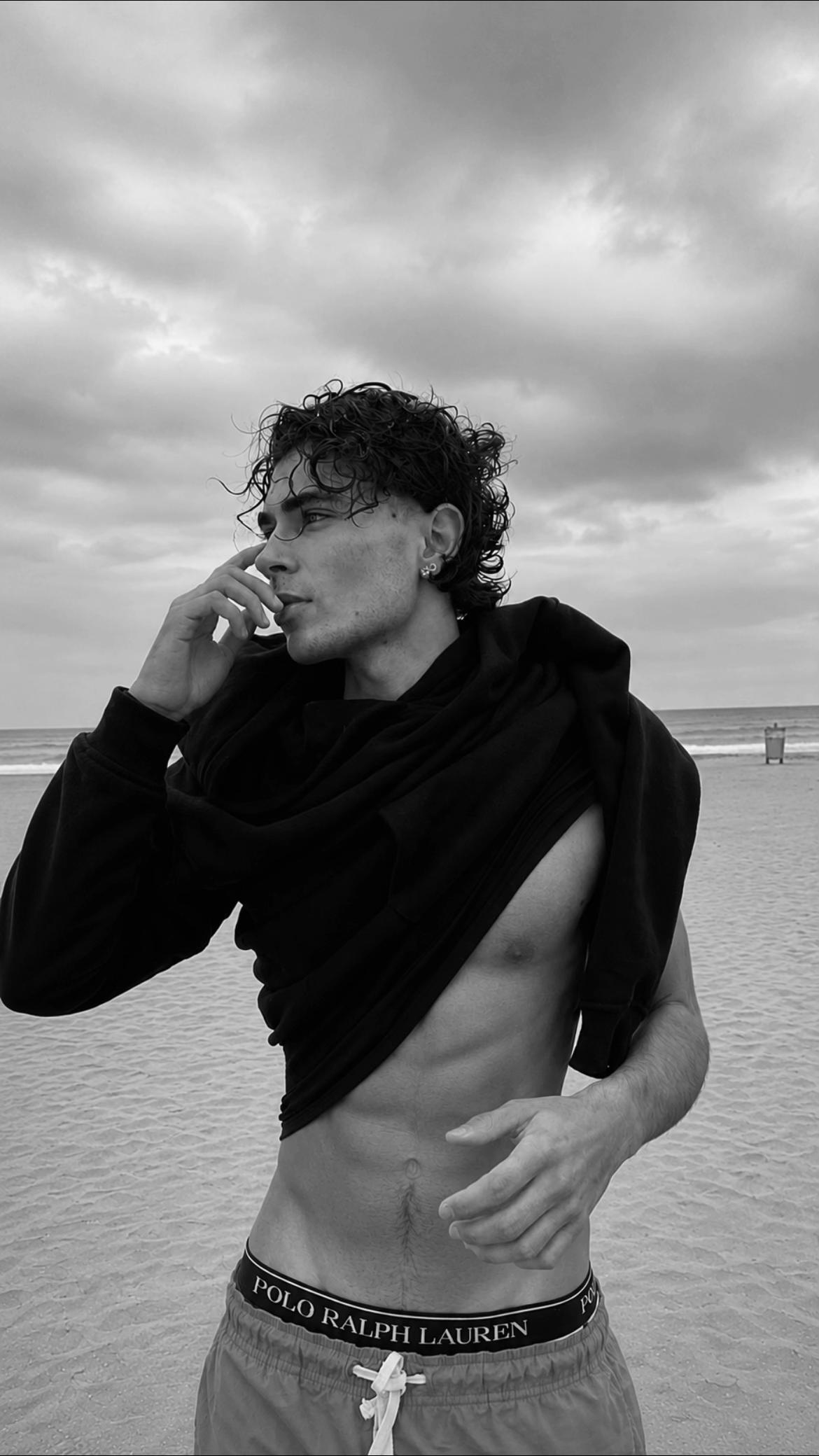 @Roméo