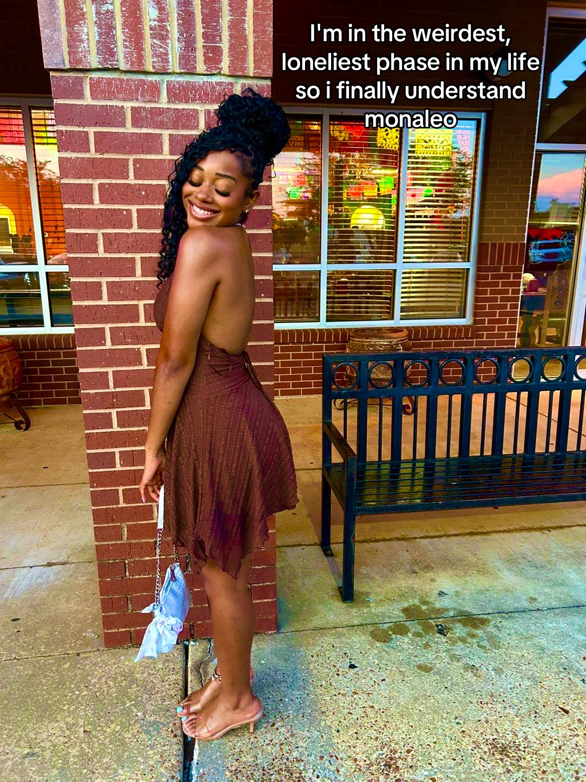 @Thelovelyadaiza_