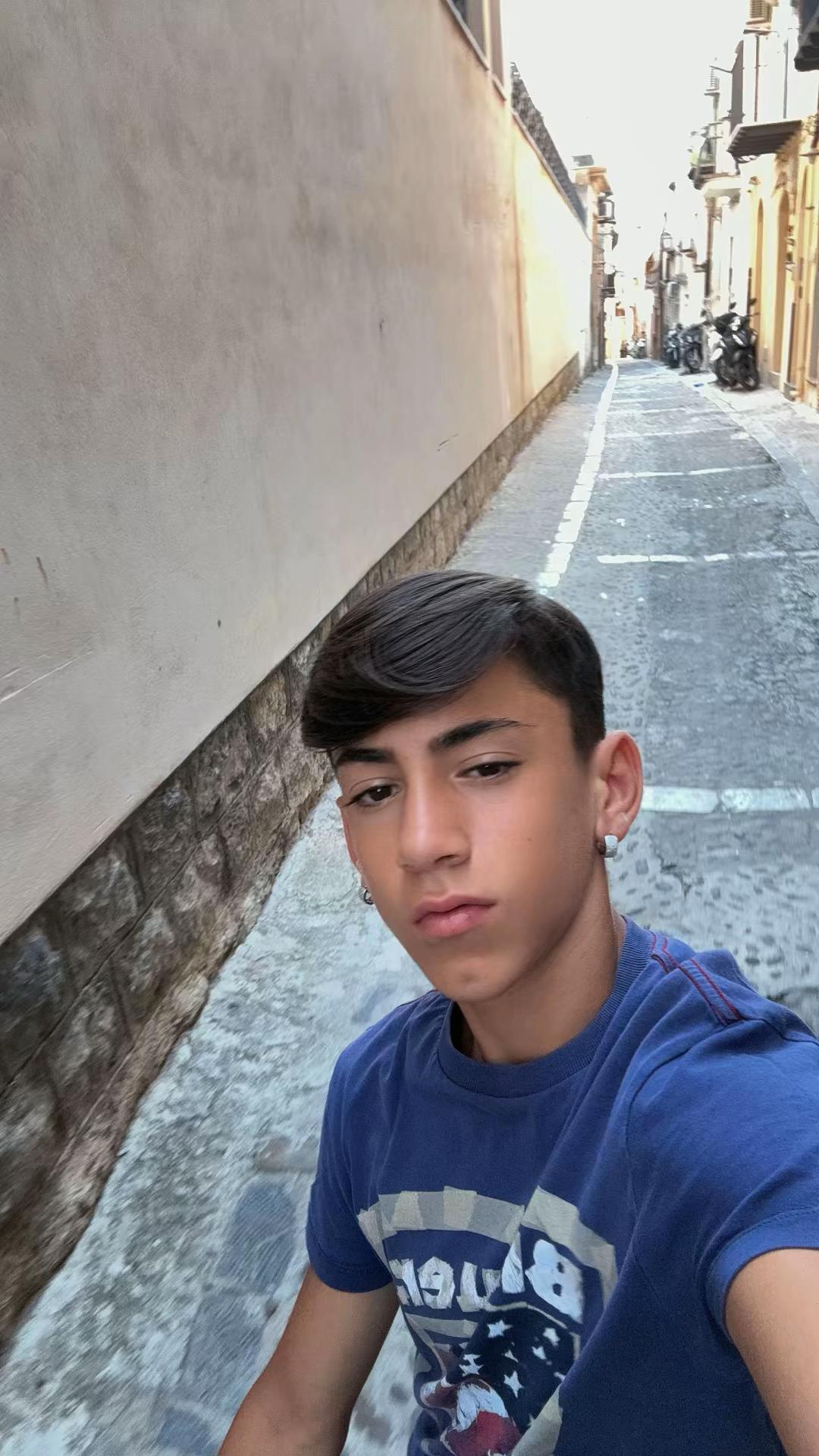 @MatteoFerro_