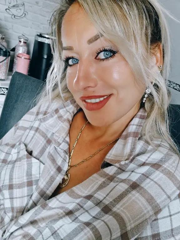 @🦋Stefanie🦋