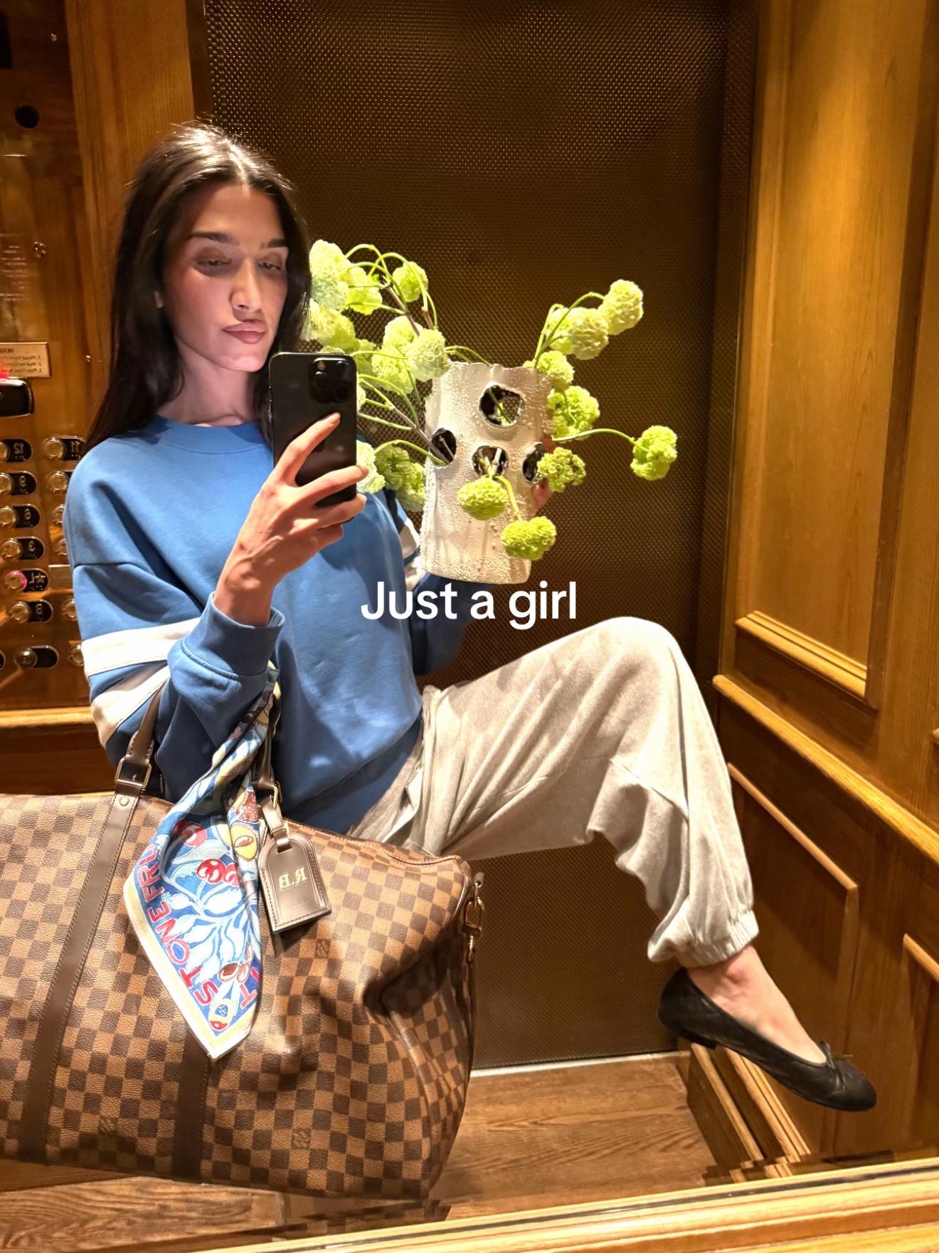 @Ro 🎀