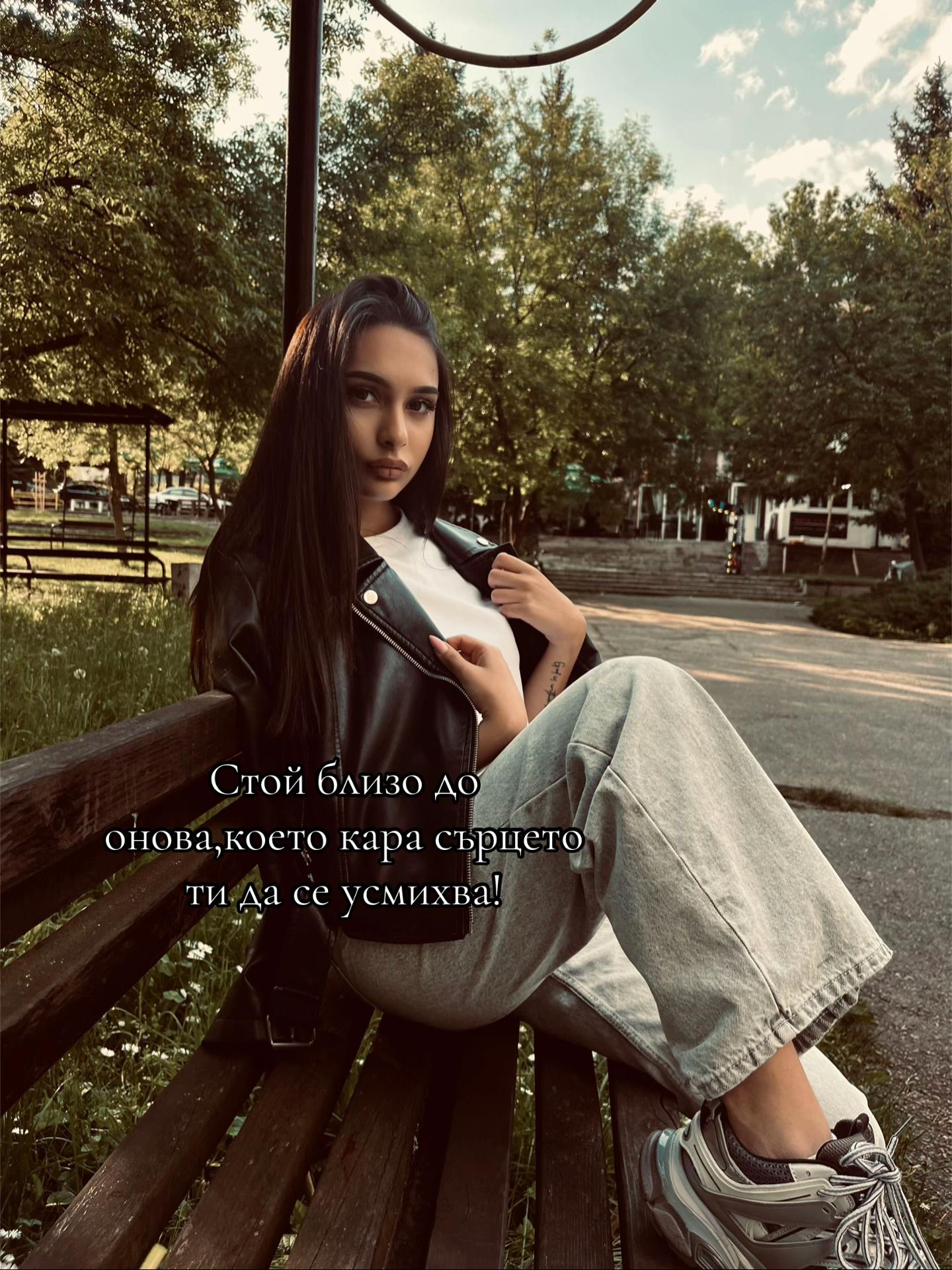 @🫡