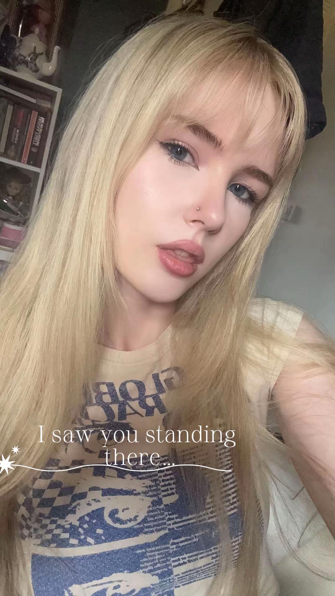 @❦
