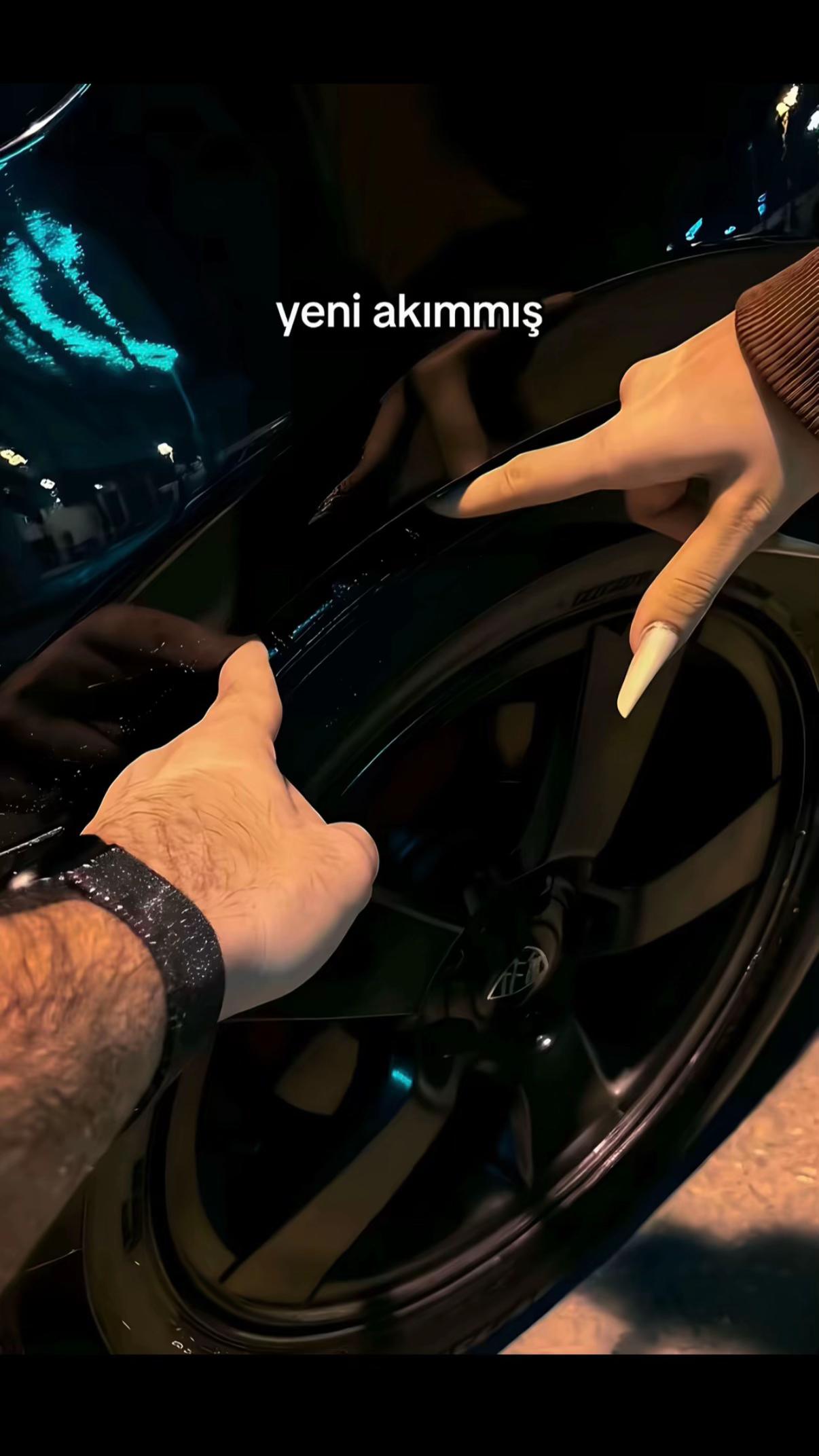 @ﺦ