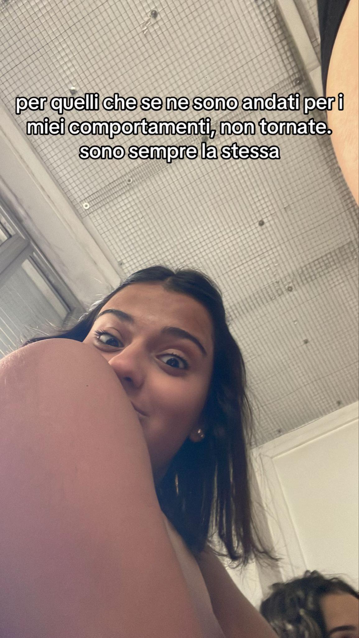 @emmux2_