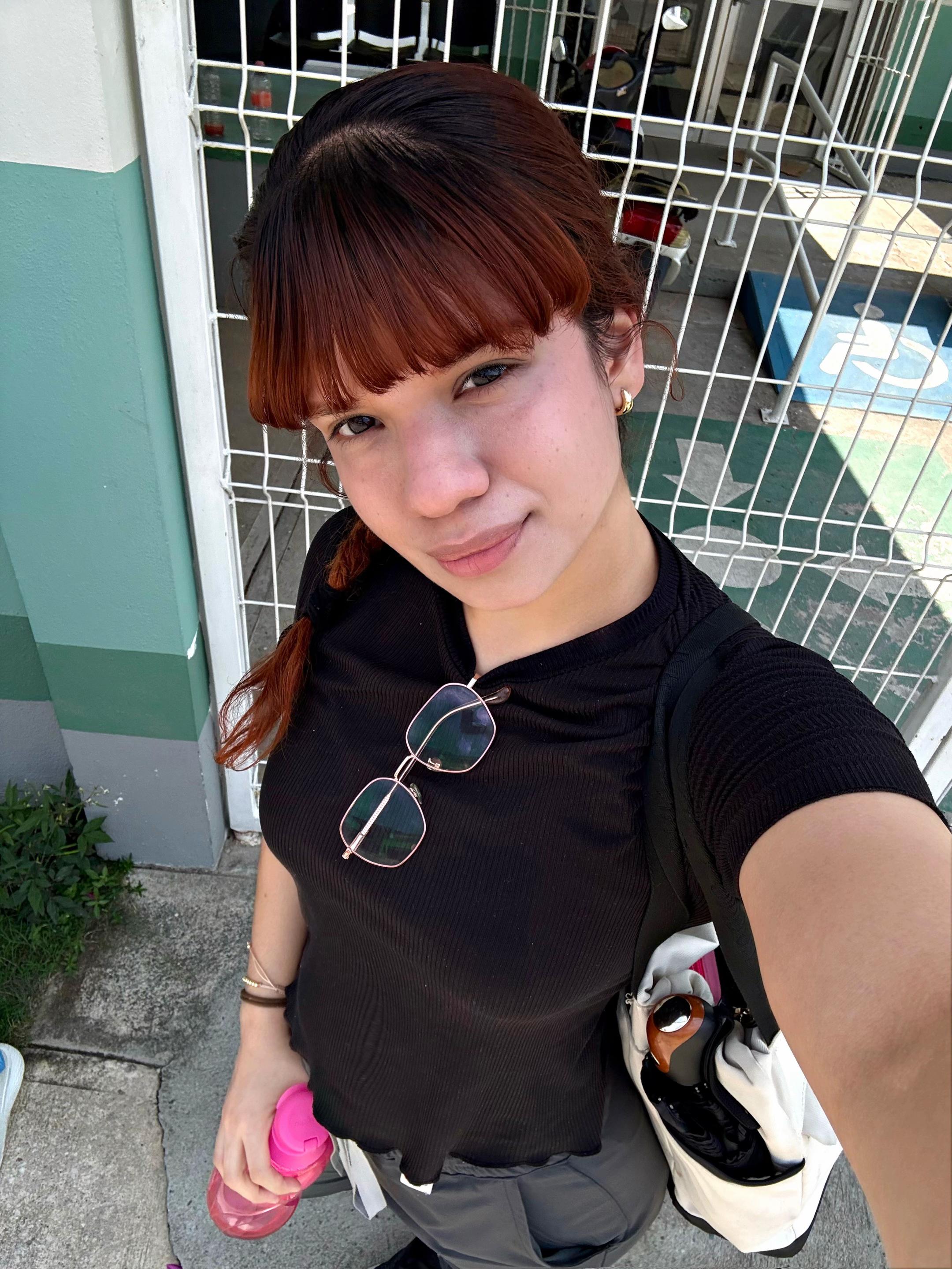 @Larojita