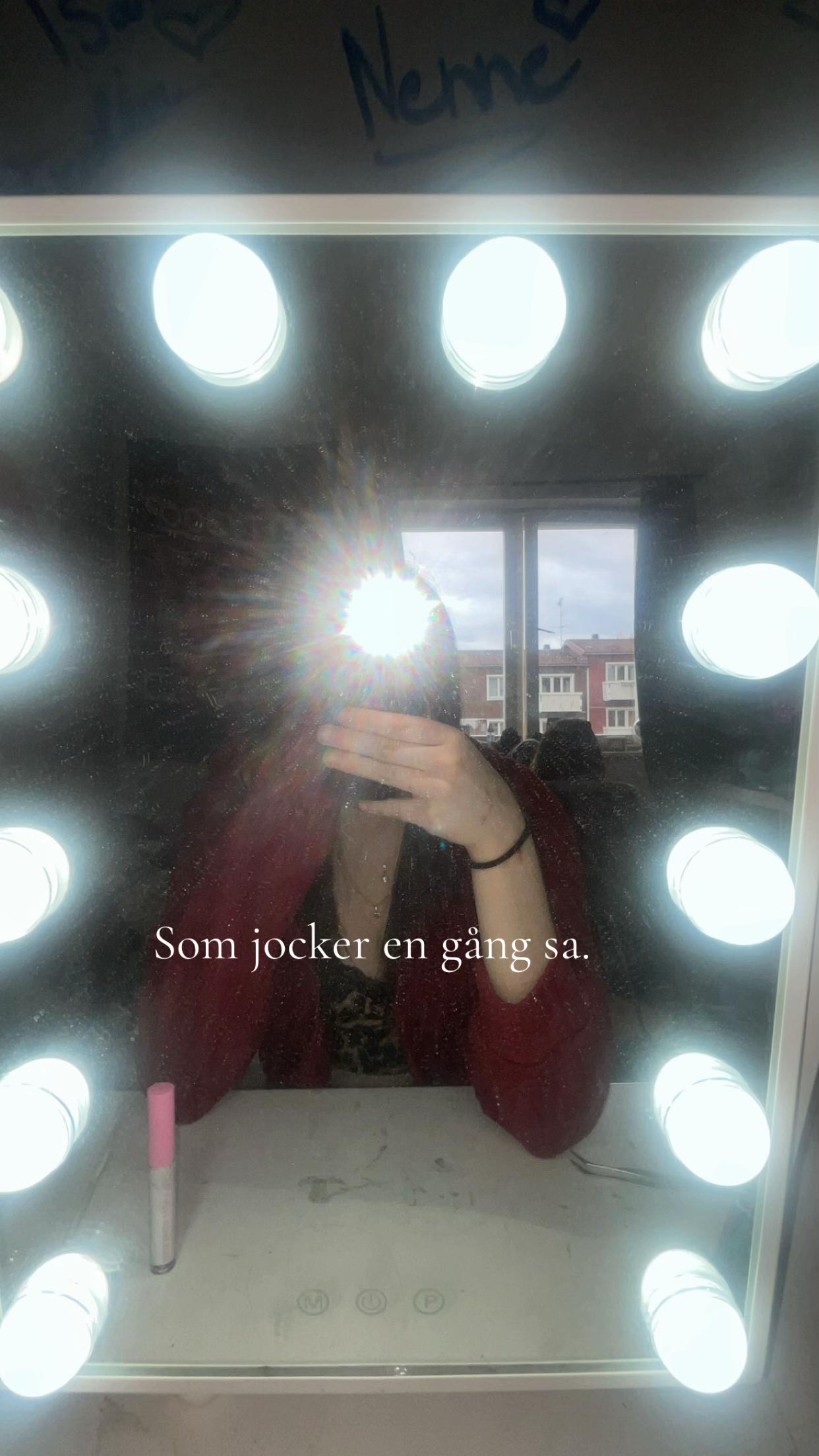 @ℰ𝓋ℯ𝓁𝒾𝓃𝒶❤️