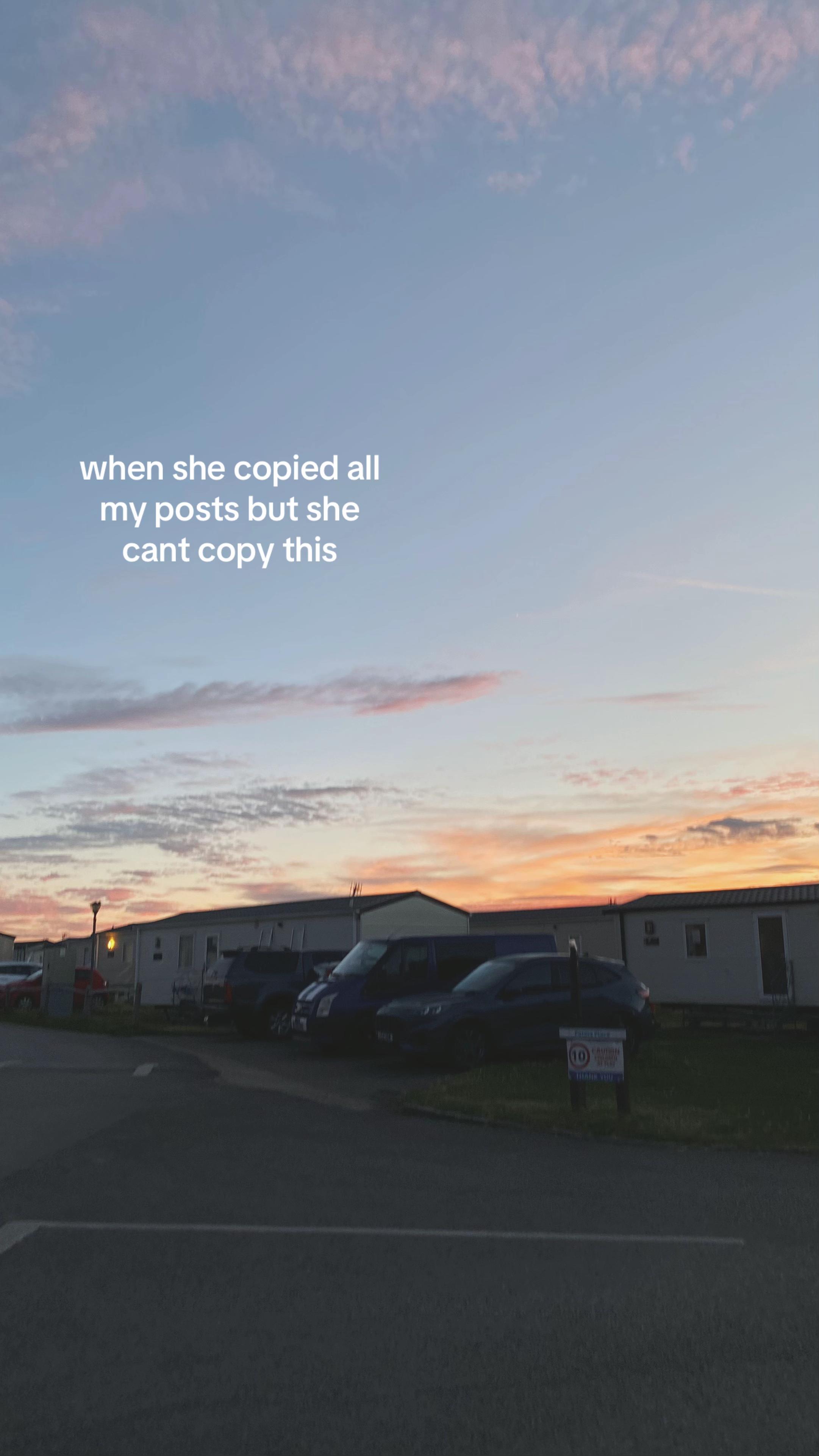 @‘𑣲𝐧𝐢