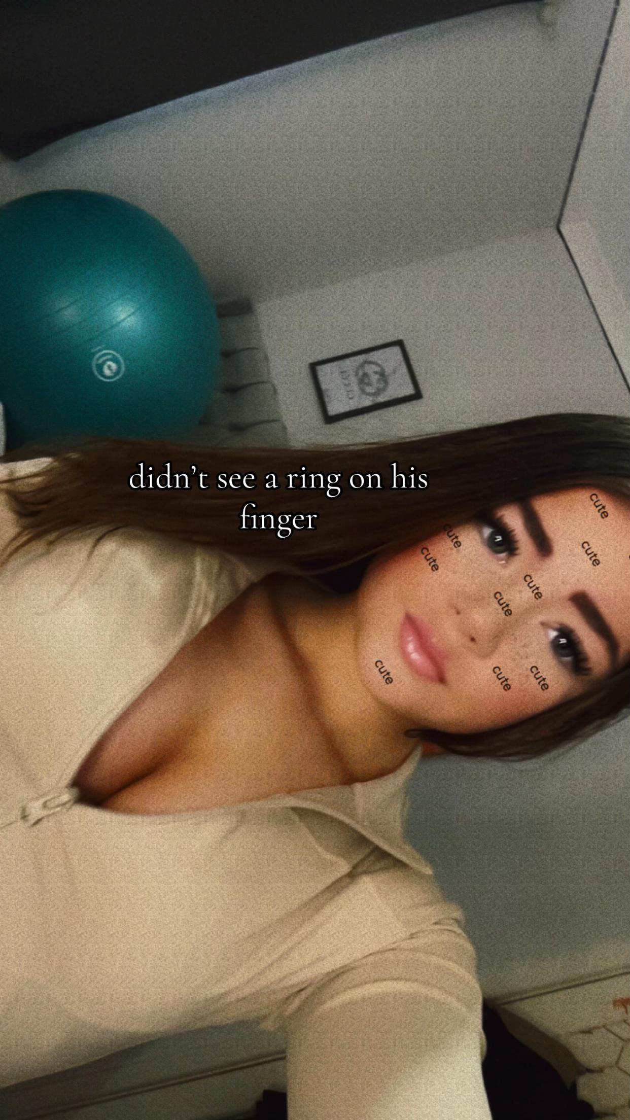 @𝓲𝓿𝔂𝓵𝓸𝓾𝔁𝓸