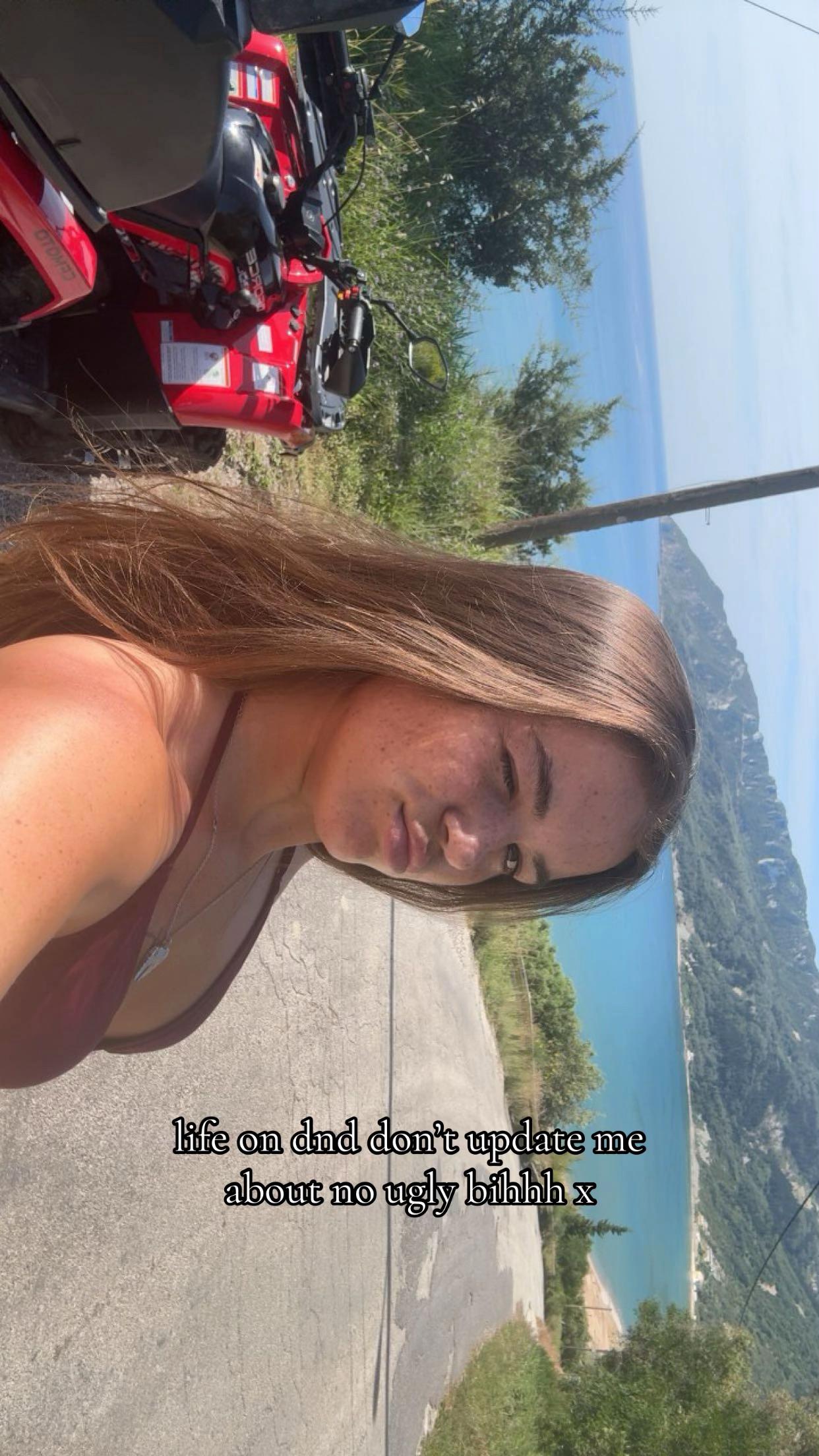 @chelslmx