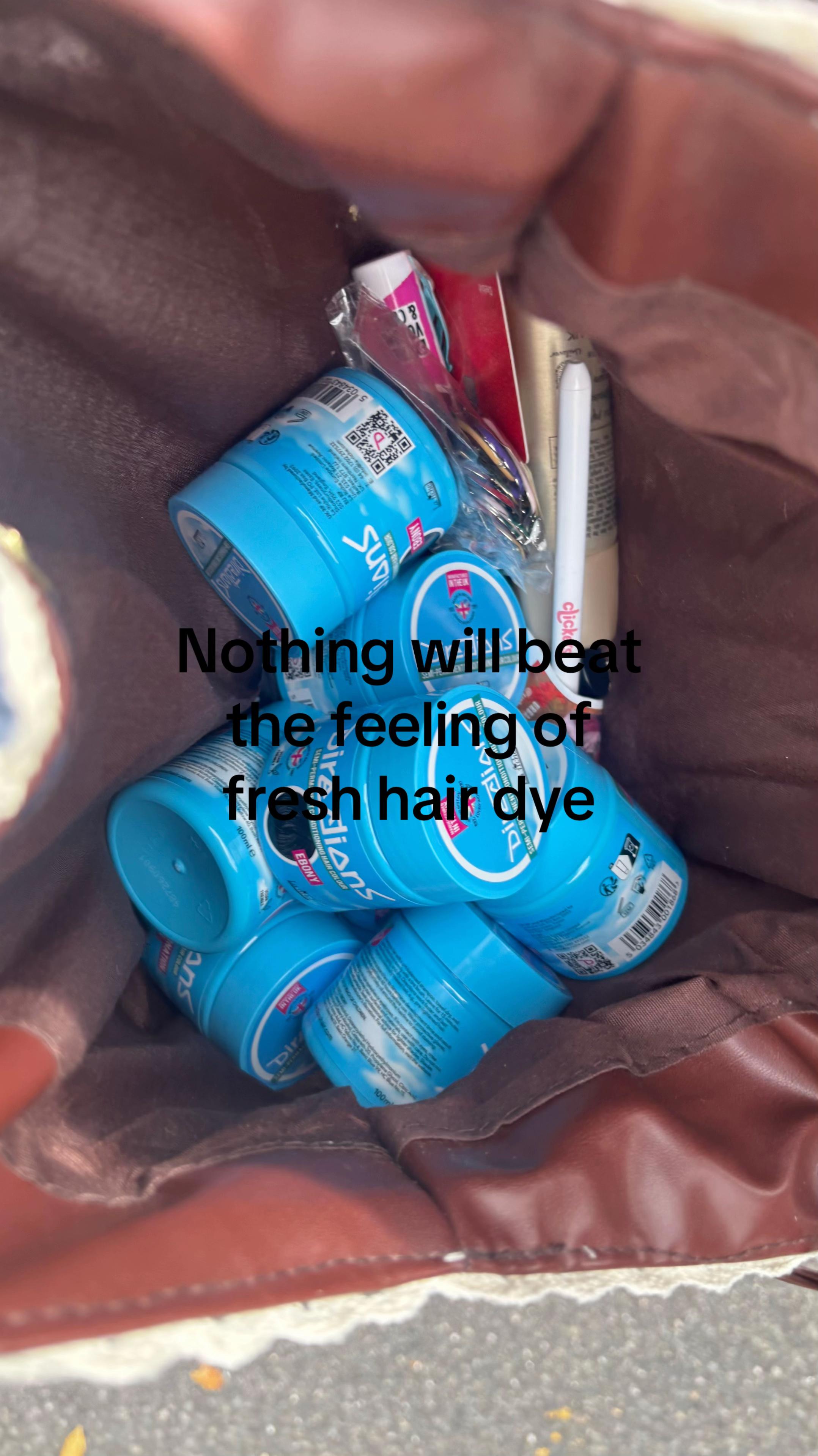 @🧸