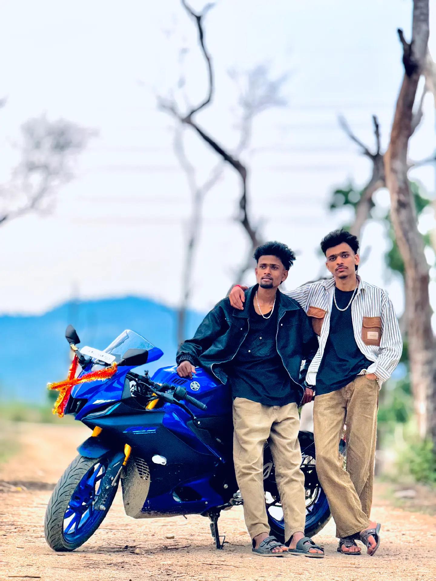 @Rahul_Ydv♥️🕊️