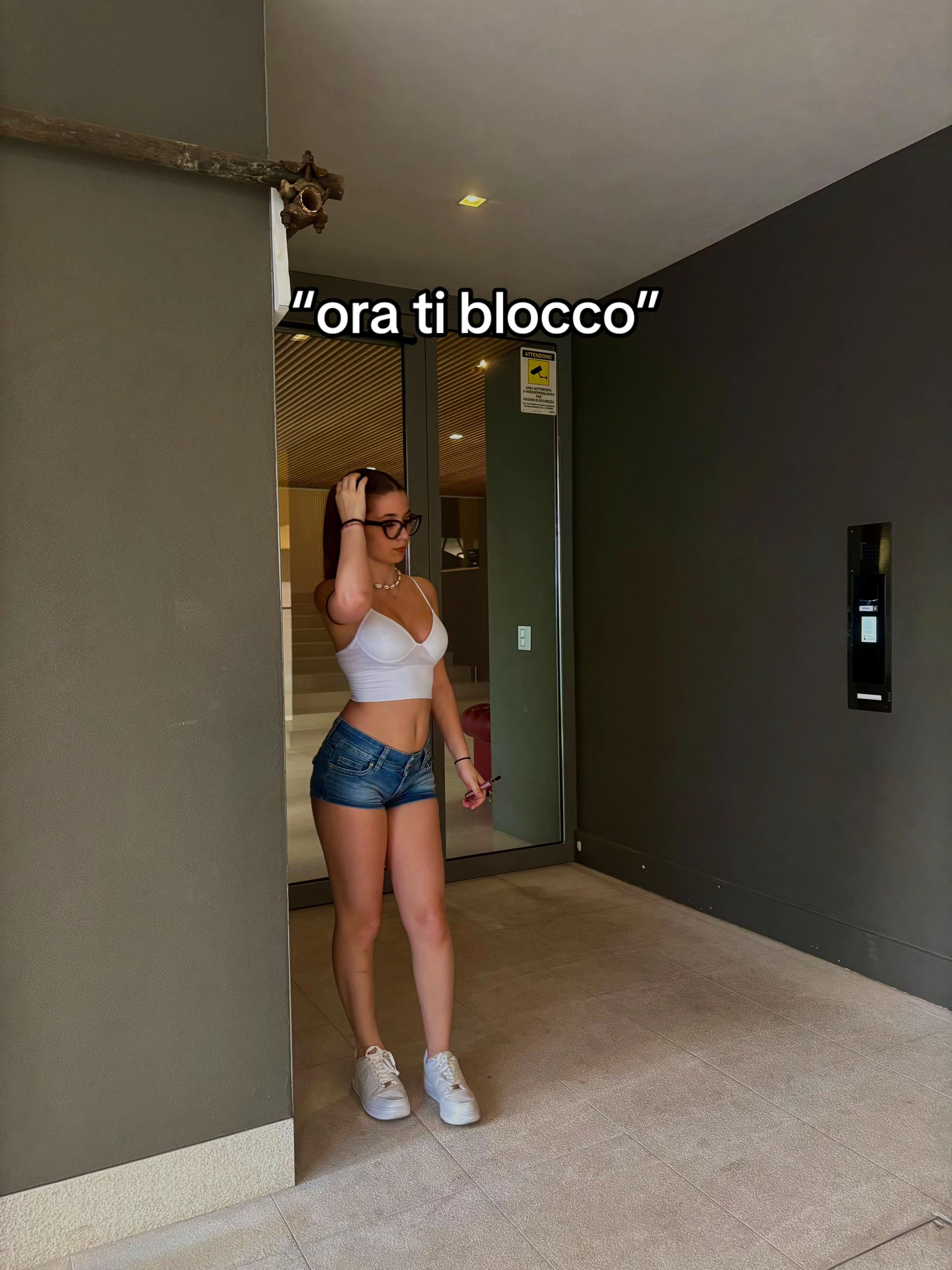 @𝓪𝓷𝓪