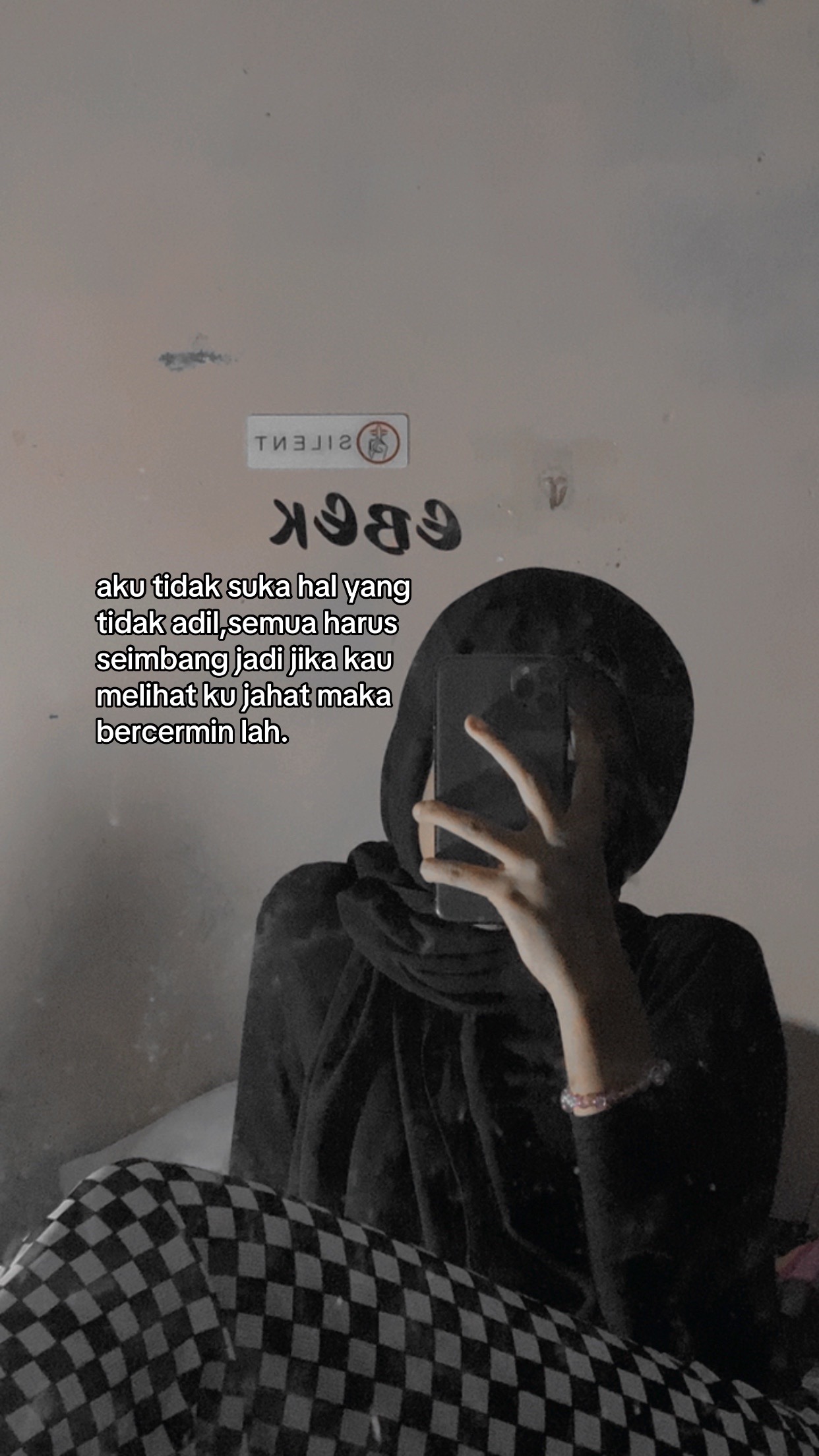@a d r i a n a